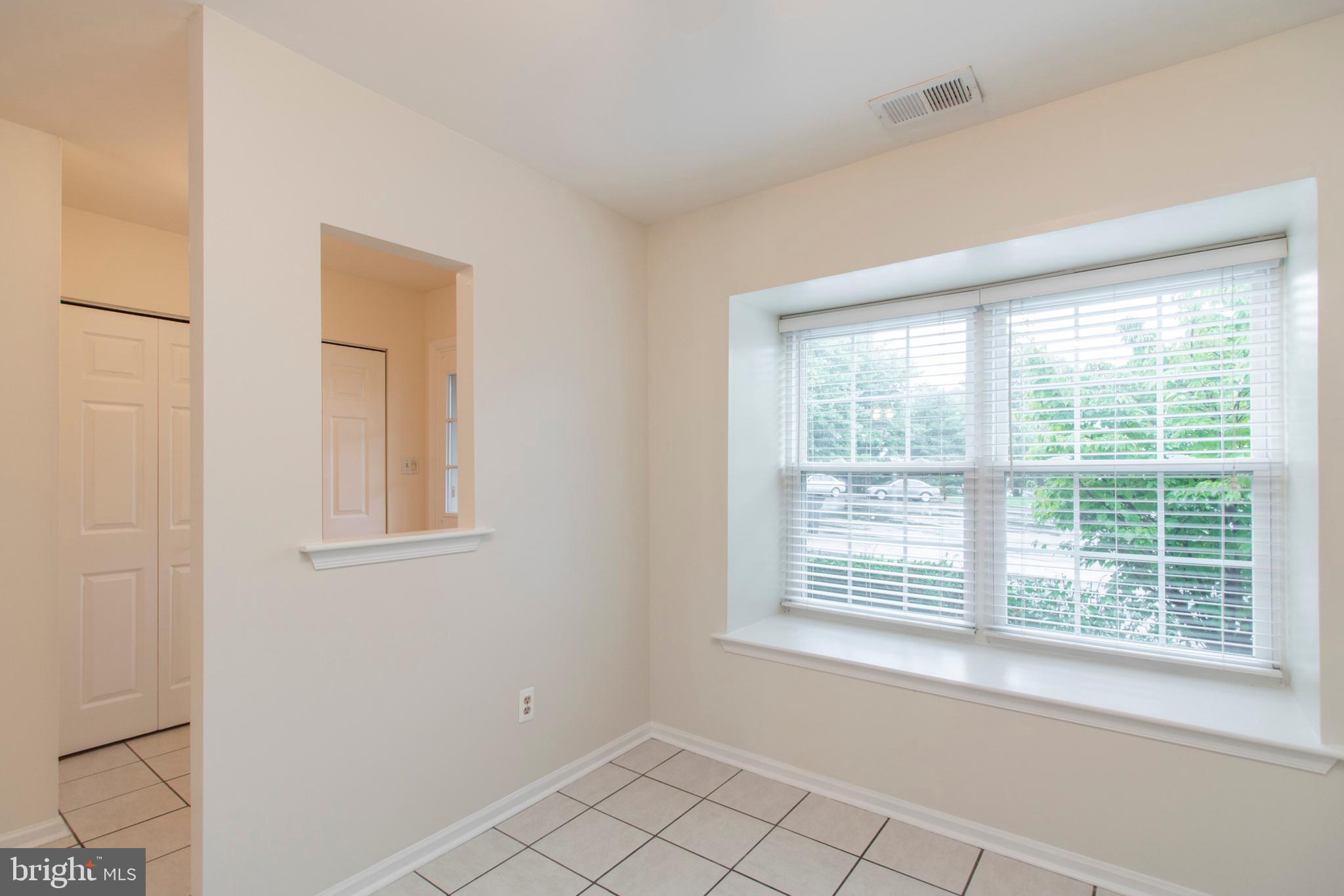 REGENTS PARK - Residential