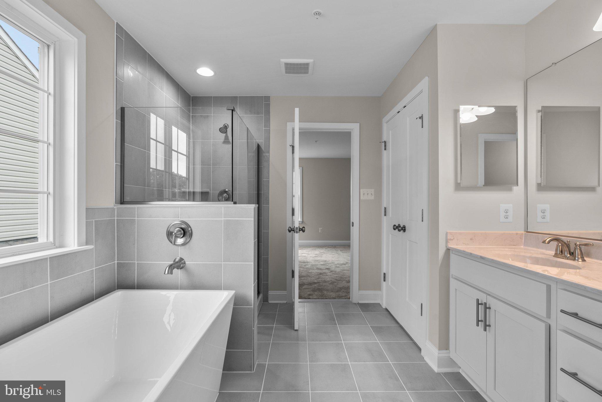 MONTGOMERY MEADOWS - Residential