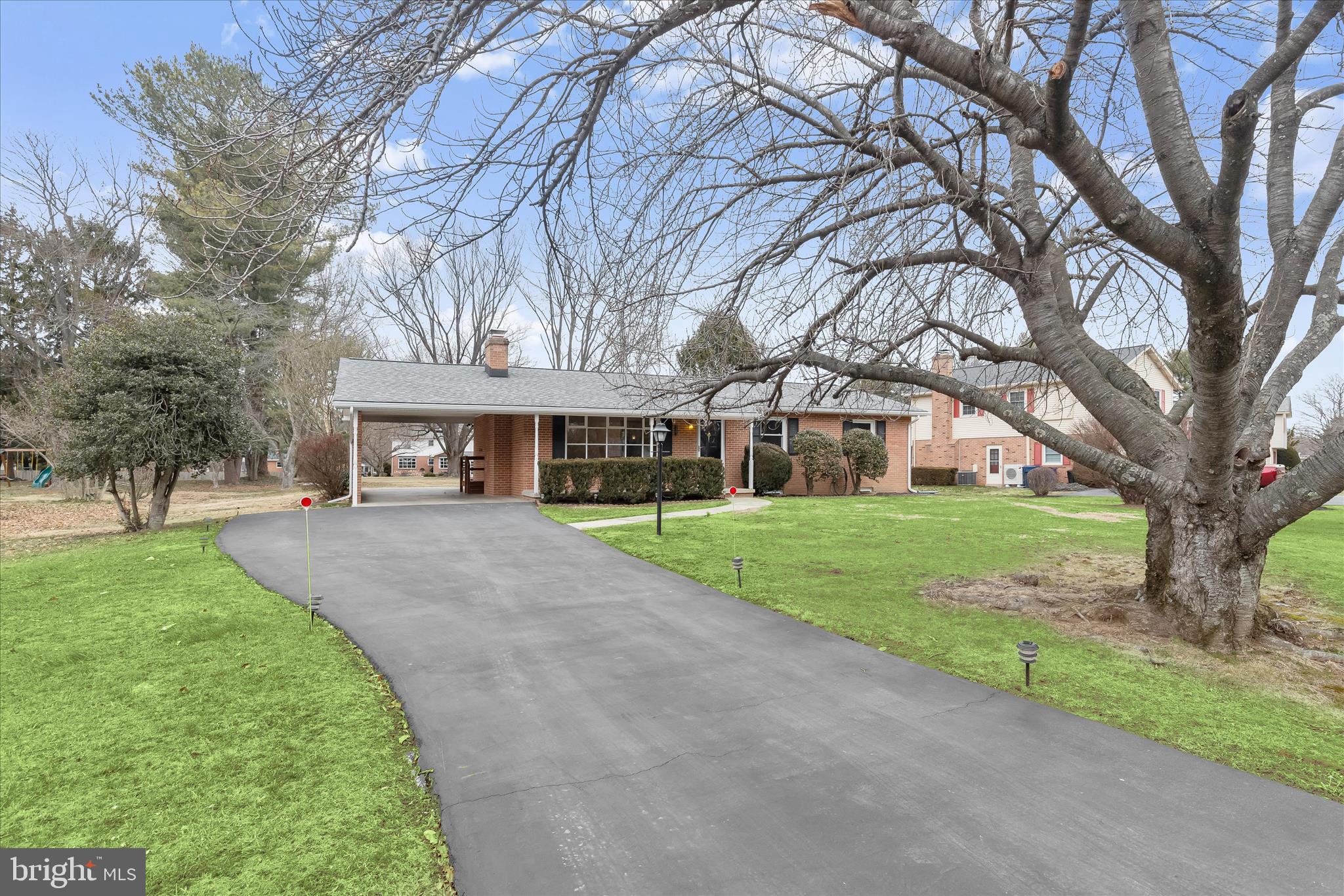 CLOVER HILL - Residential