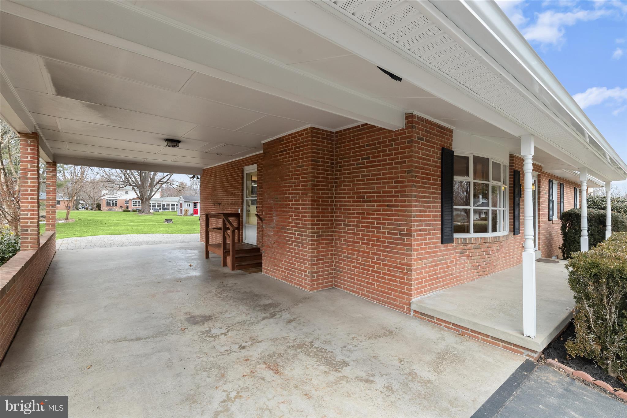 CLOVER HILL - Residential