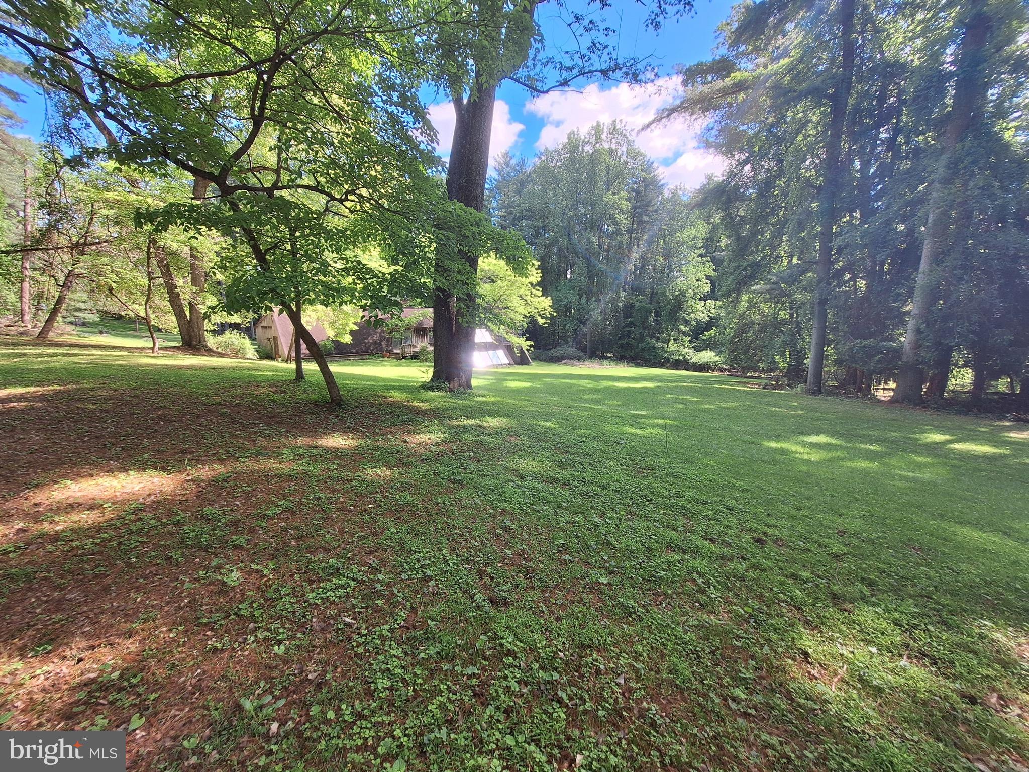 603 E WHEEL ROAD