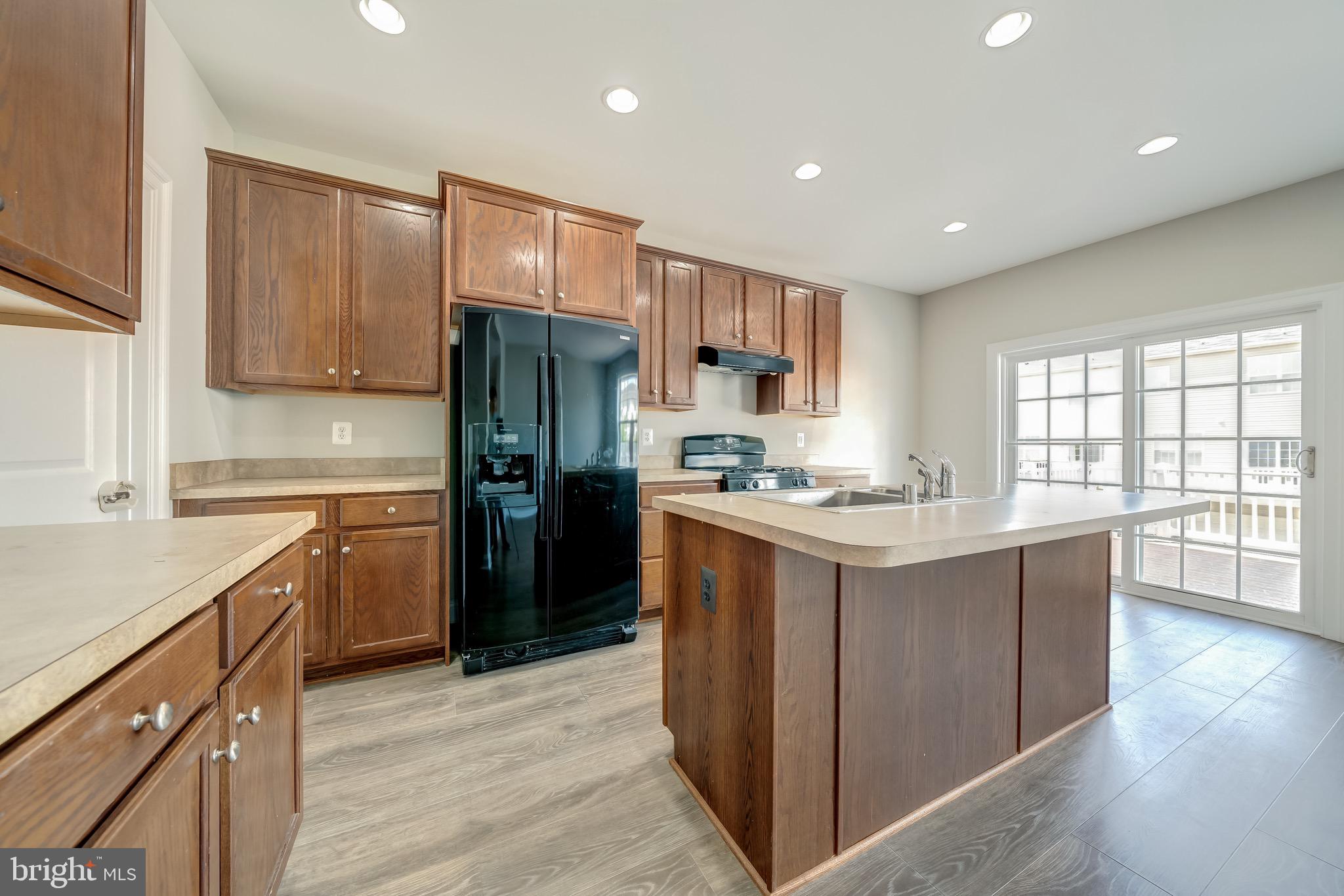 VILLAGES OF PIEDMONT - Residential Lease