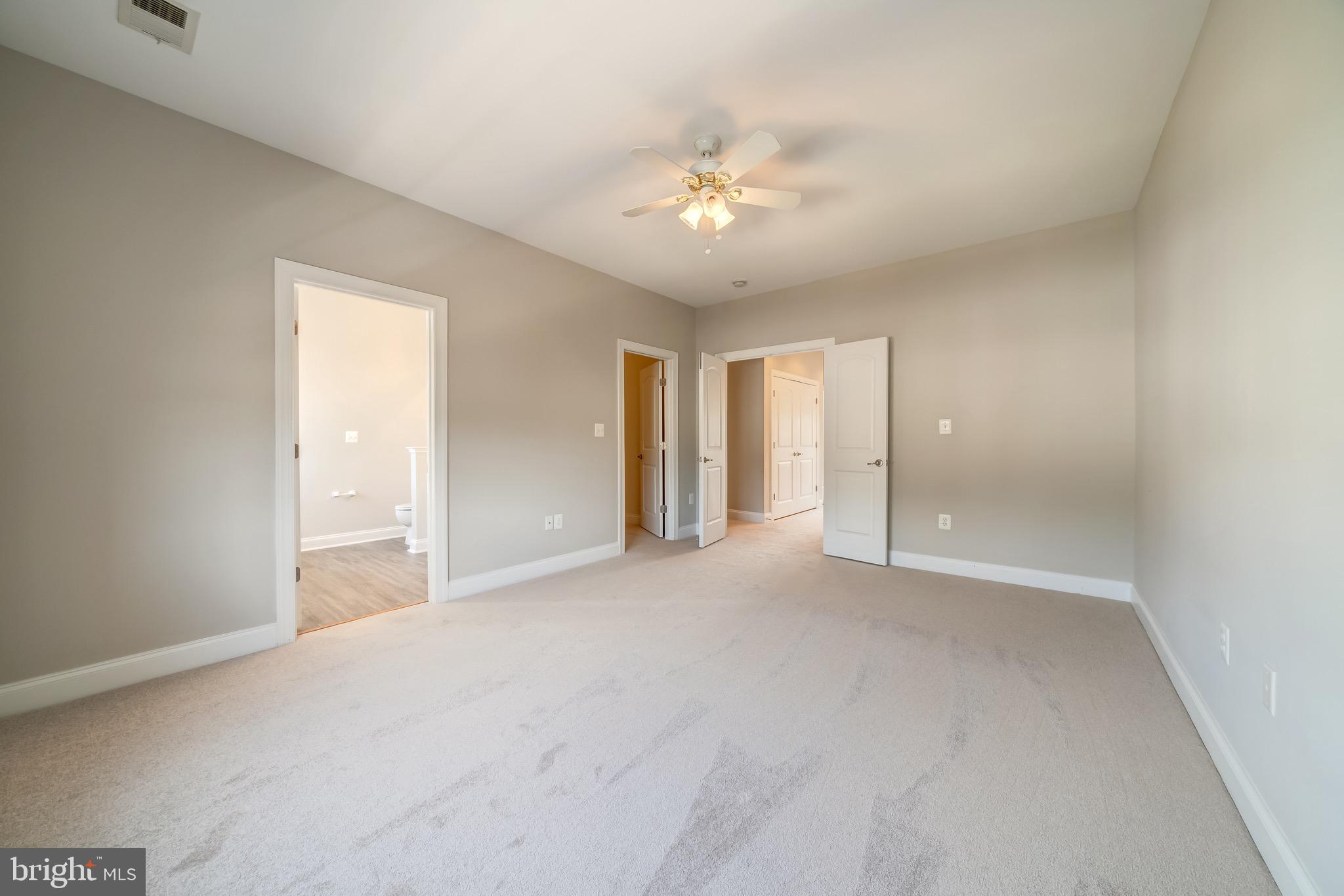 VILLAGES OF PIEDMONT - Residential Lease