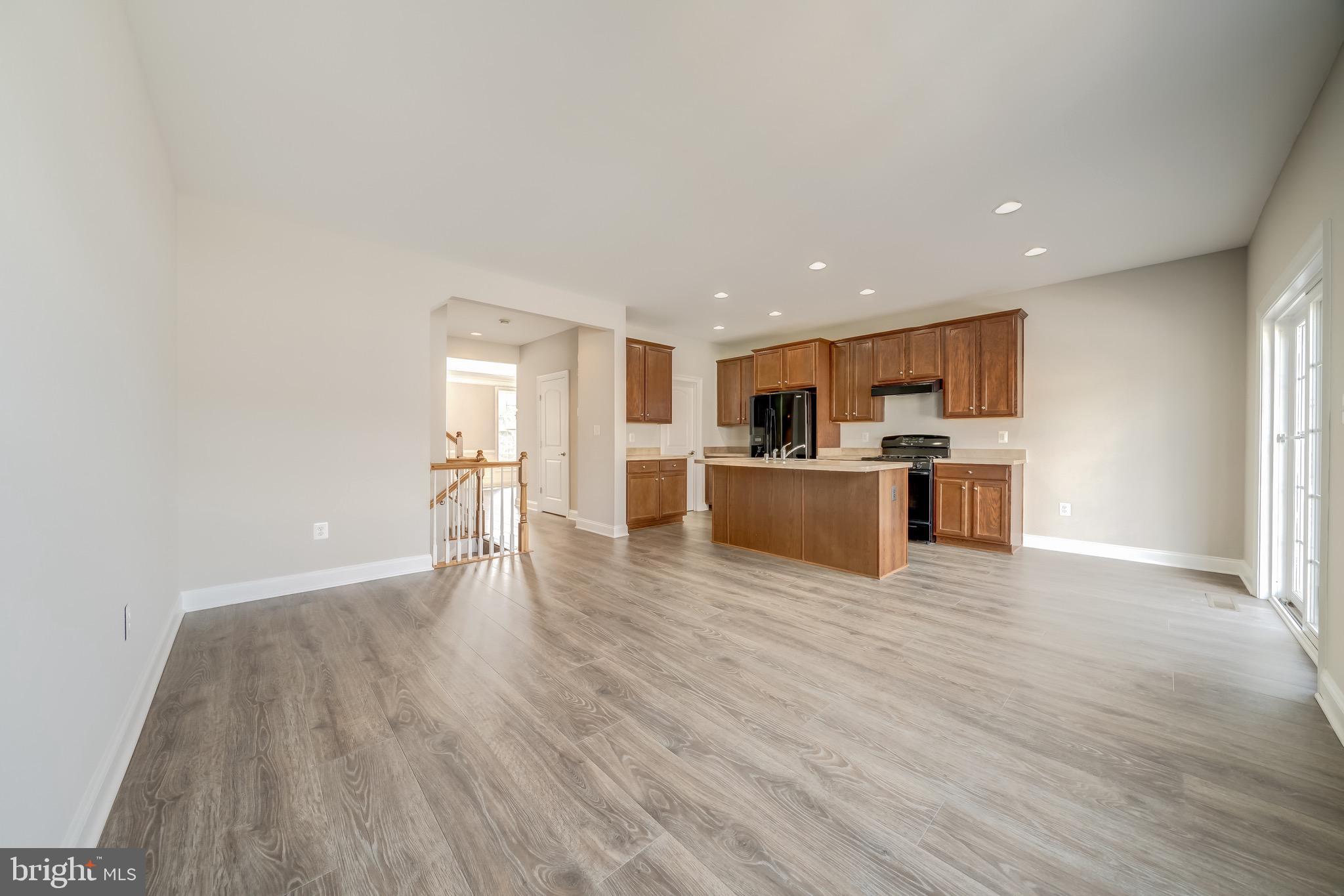 VILLAGES OF PIEDMONT - Residential Lease