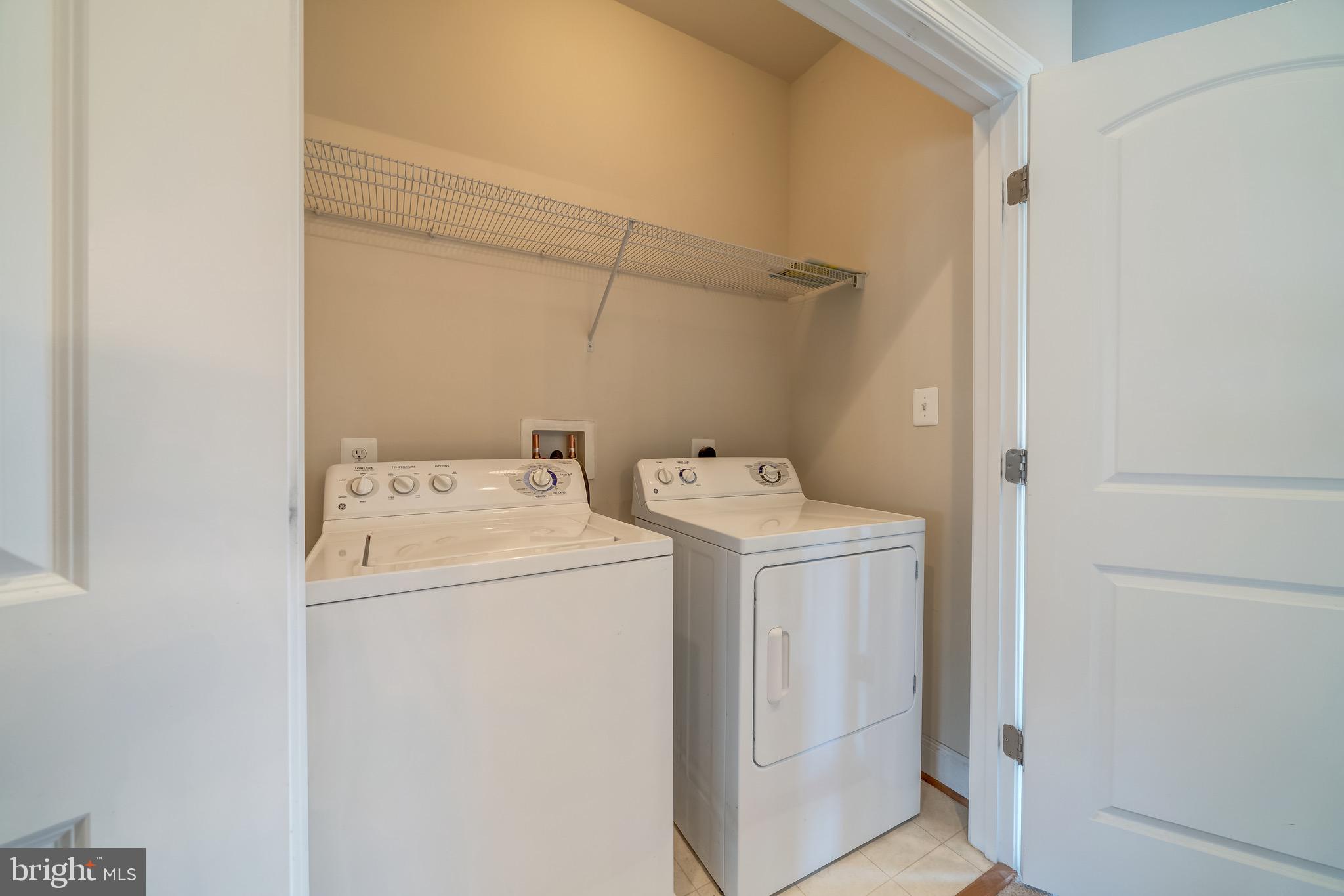 VILLAGES OF PIEDMONT - Residential Lease