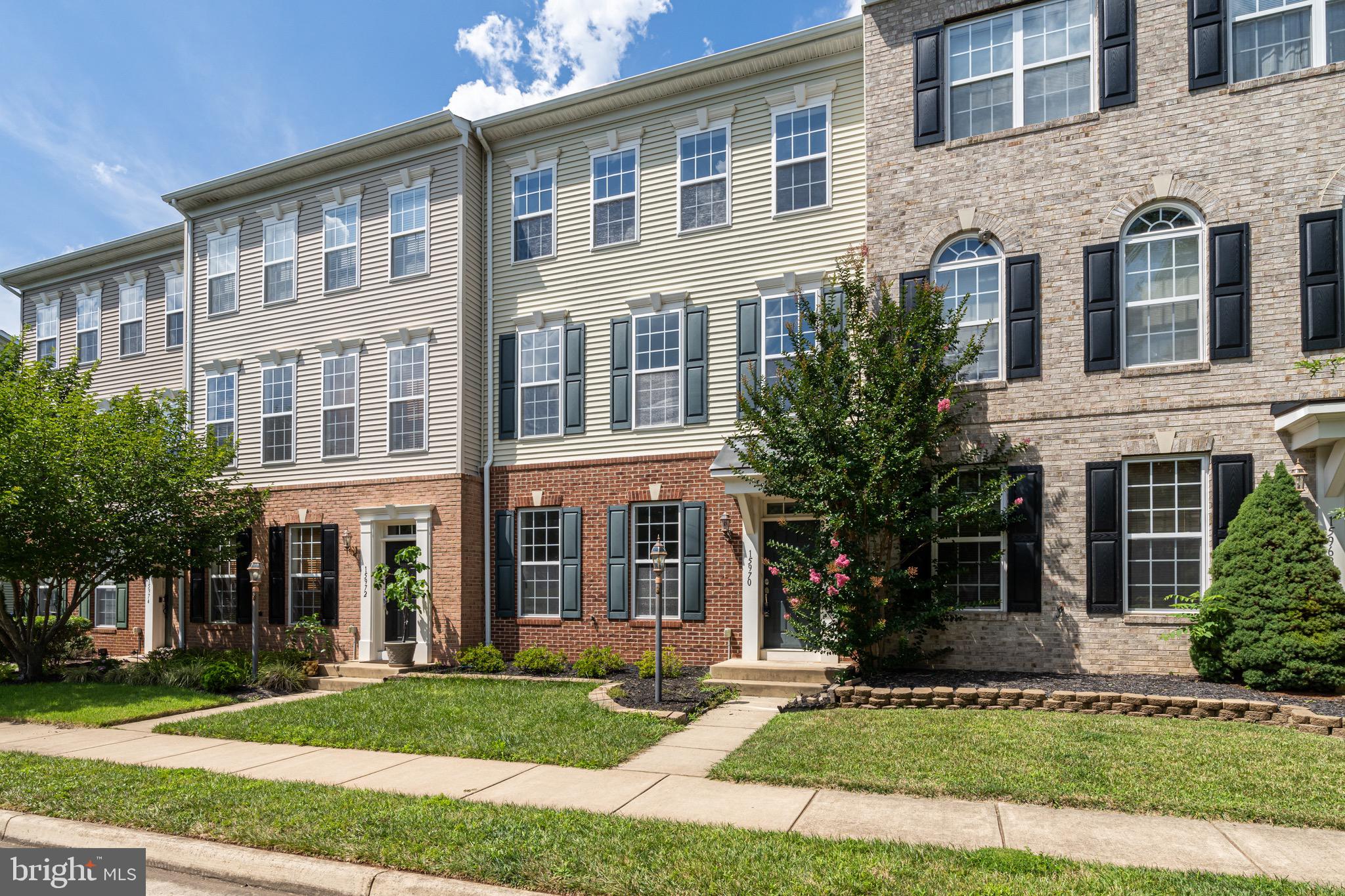 VILLAGES OF PIEDMONT - Residential Lease