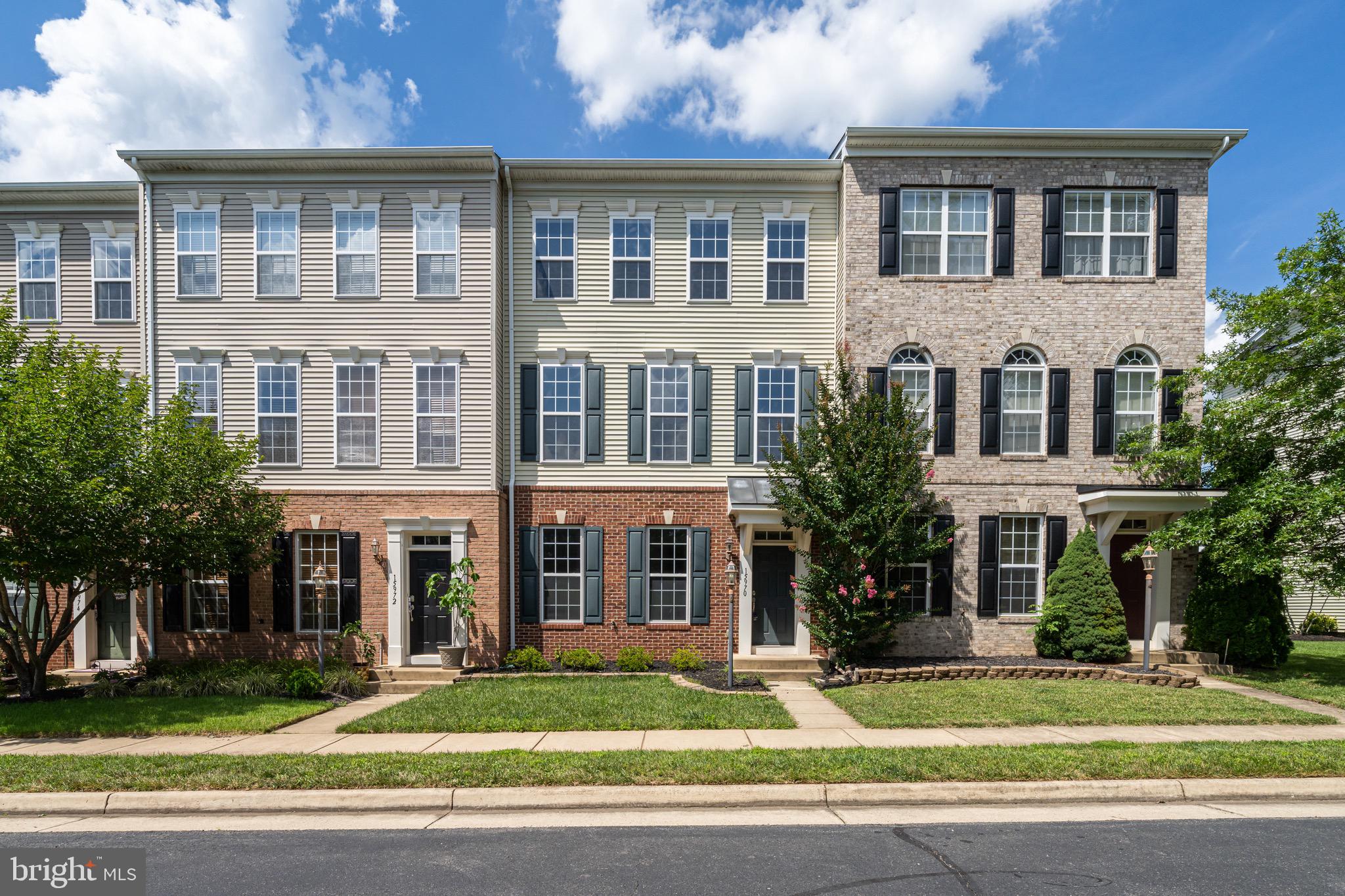 VILLAGES OF PIEDMONT - Residential Lease