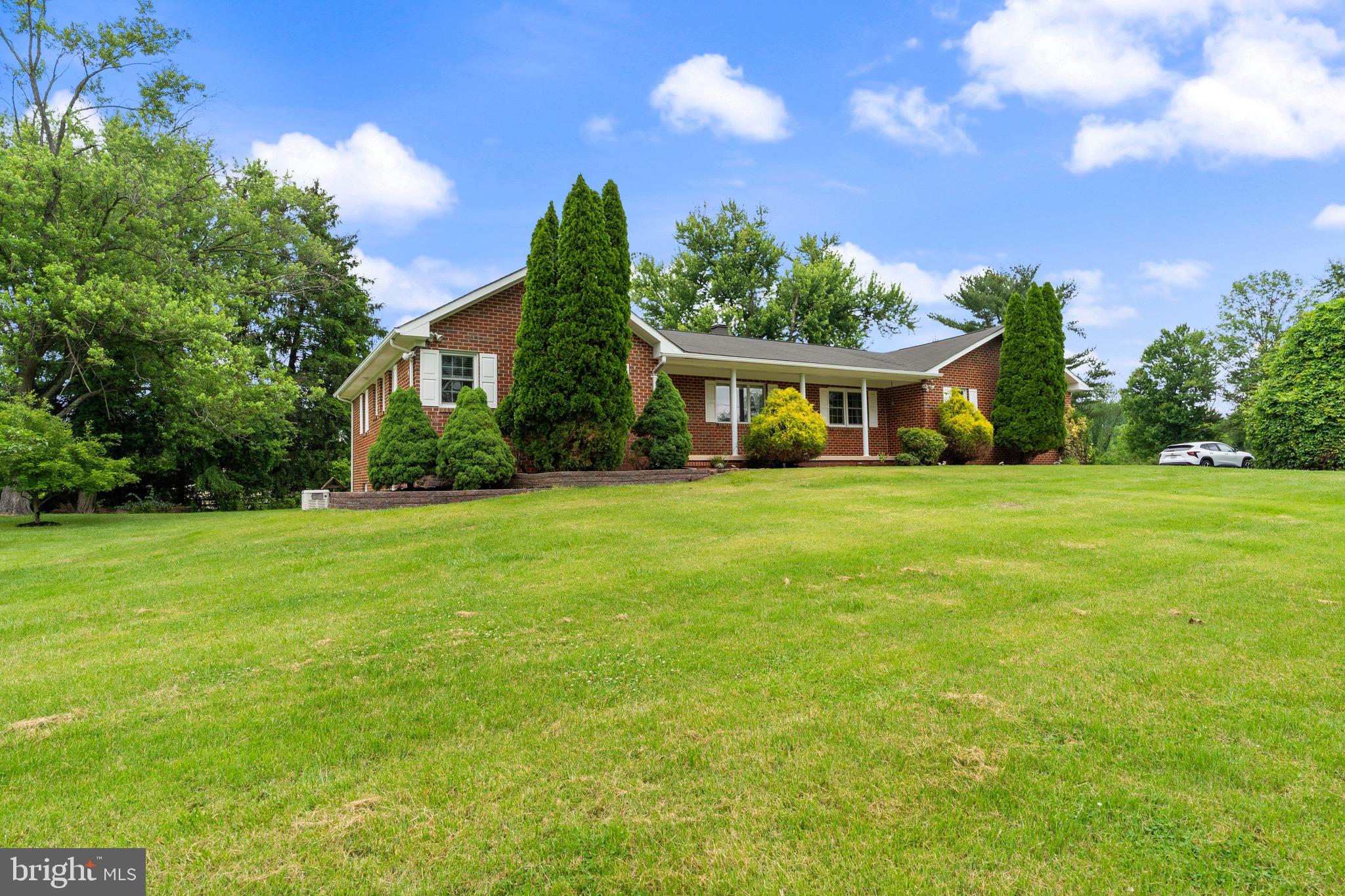 1404 STOCKTON ROAD