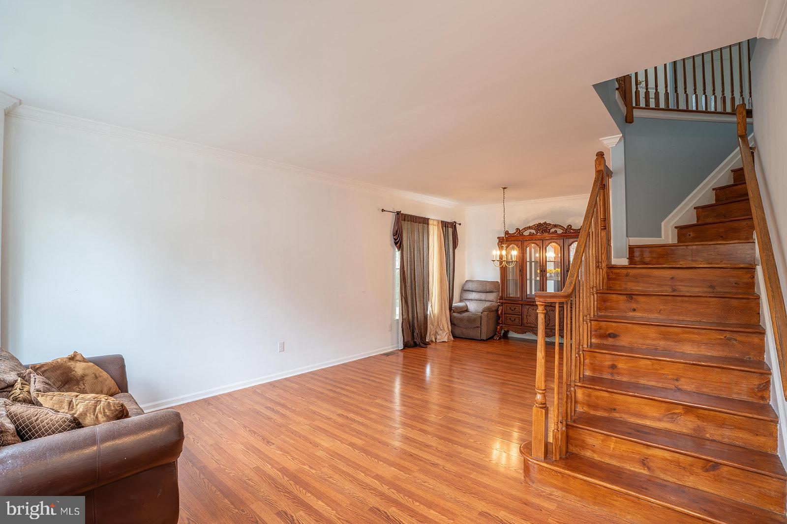 71 SENECA LANE