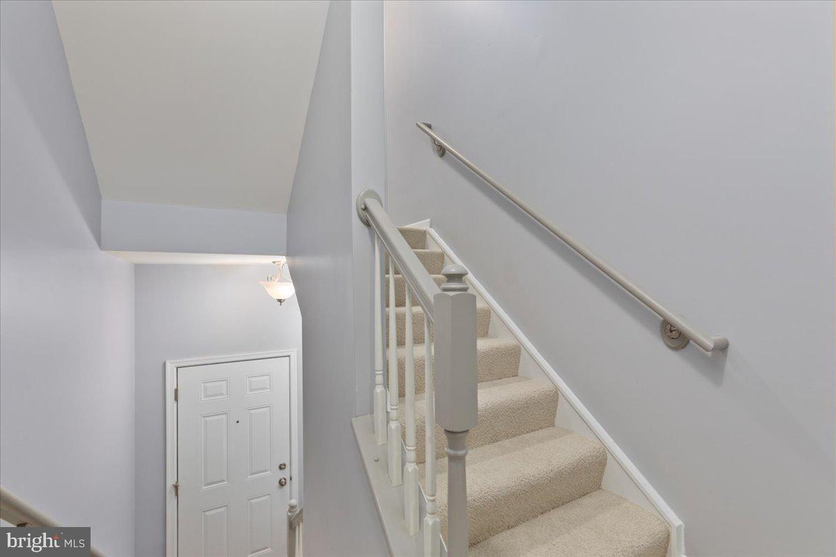 ARCOLA TOWN CENTER CONDO - Residential