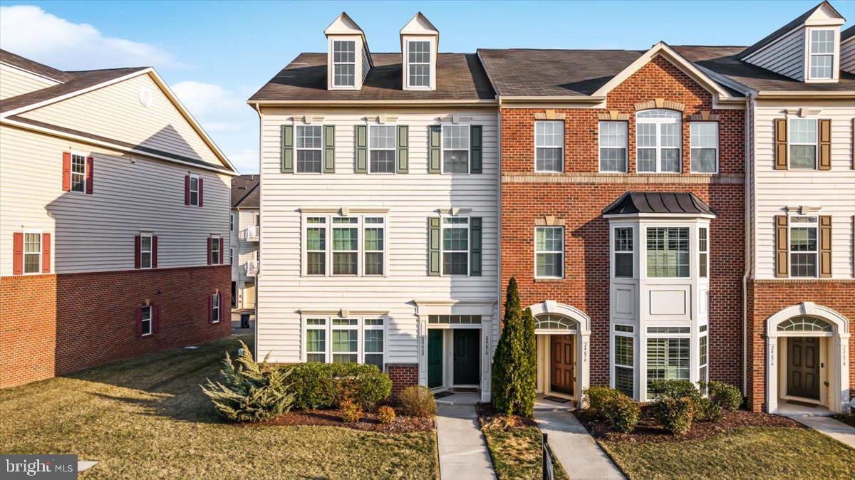 ARCOLA TOWN CENTER CONDO - Residential