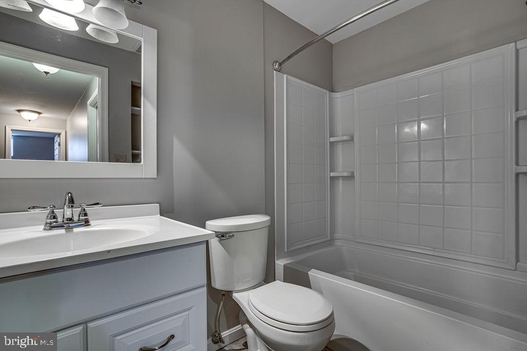 GREENBRIER - Residential