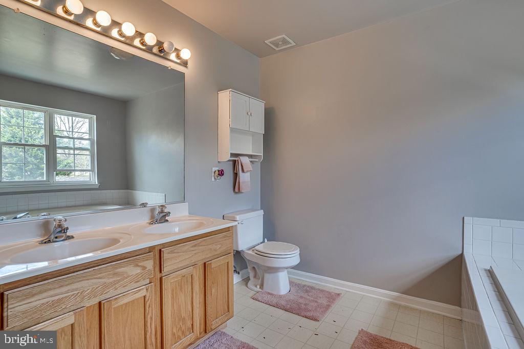 GREENBRIER - Residential