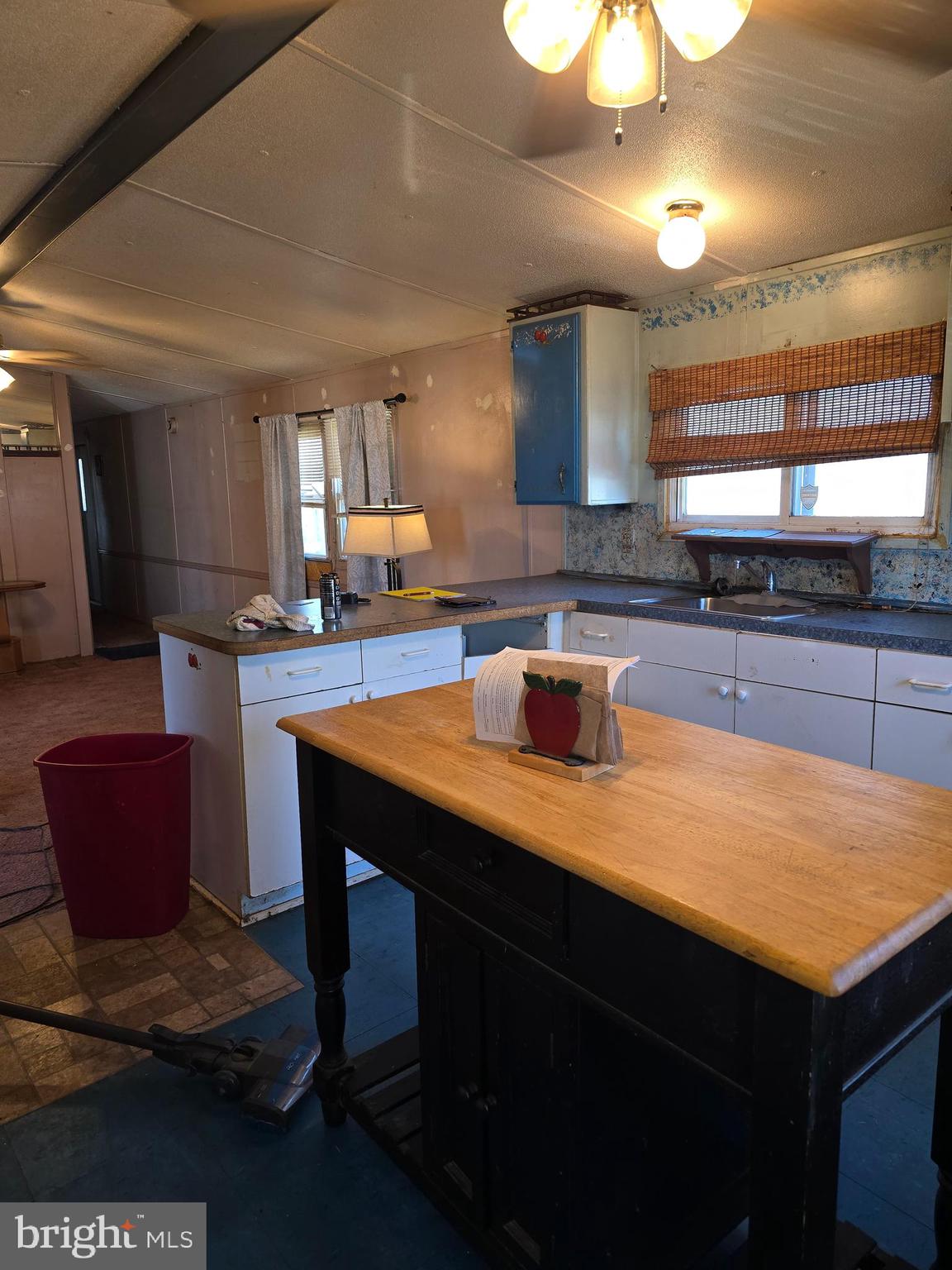 TERRYS TR PK - Residential