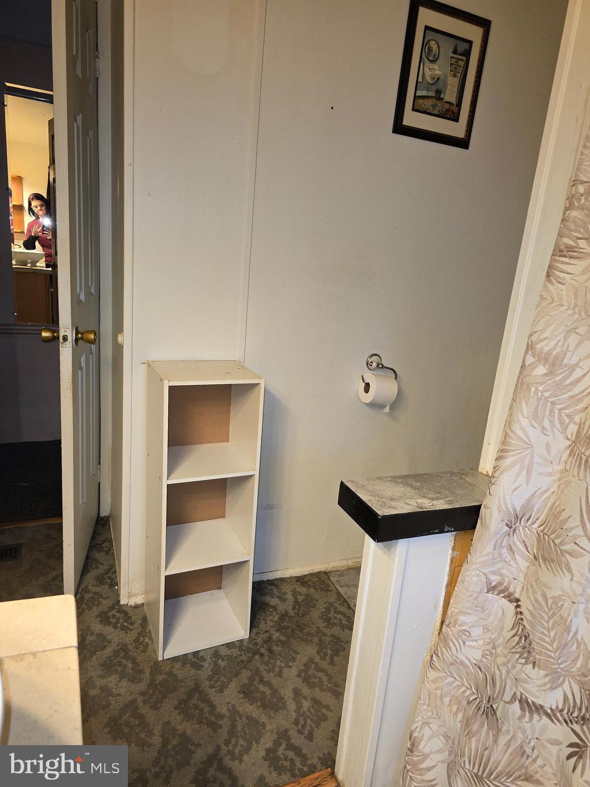 TERRYS TR PK - Residential