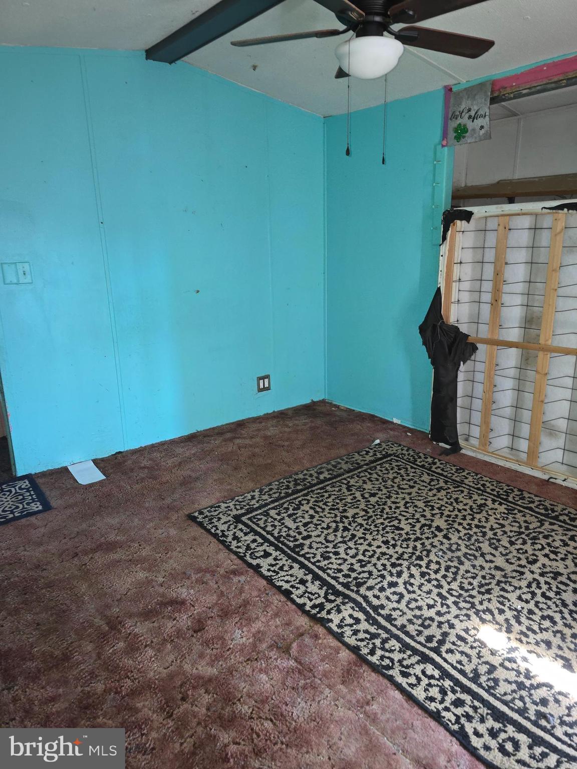 TERRYS TR PK - Residential