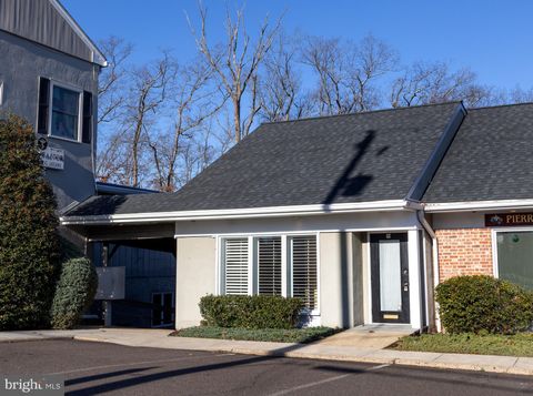 362 W BRIDGE STREET NEW HOPE PA 18938