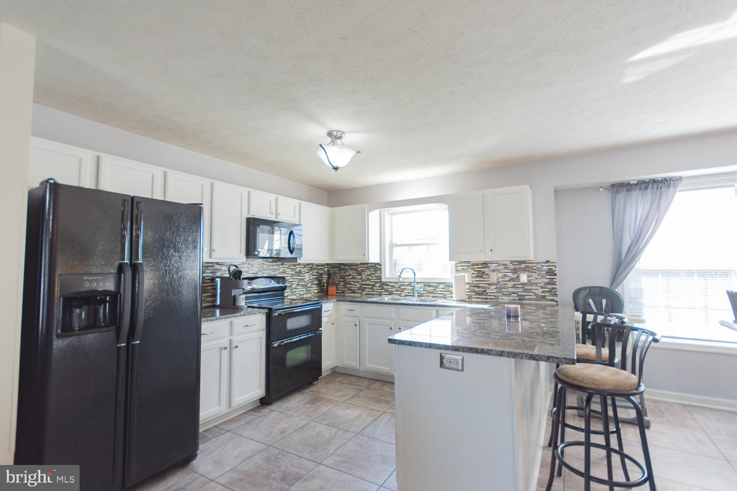 RIDGEFIELD - Residential