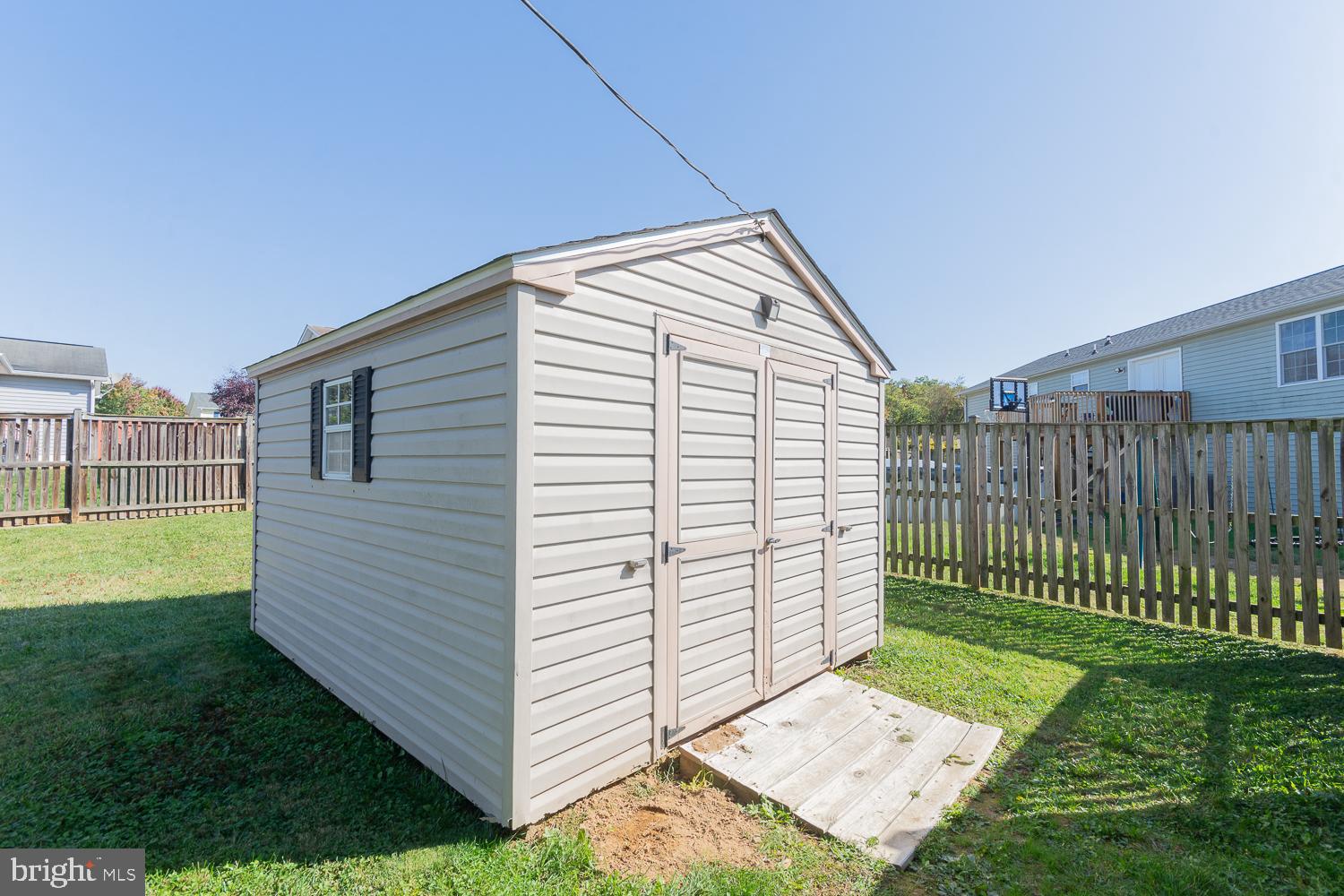 RIDGEFIELD - Residential