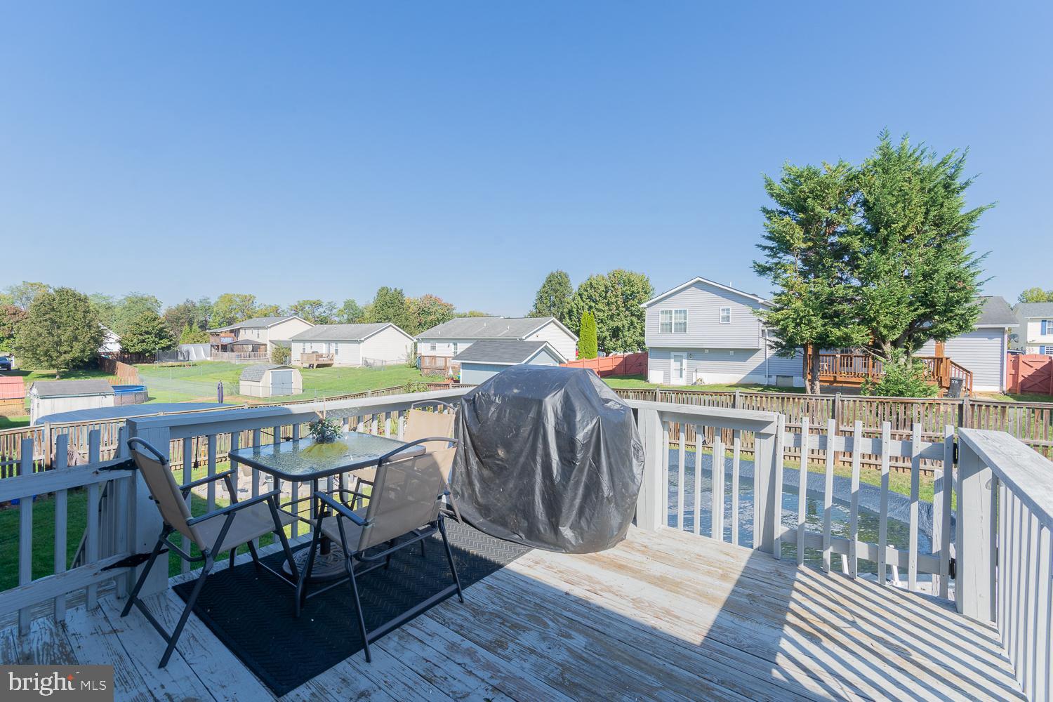 RIDGEFIELD - Residential