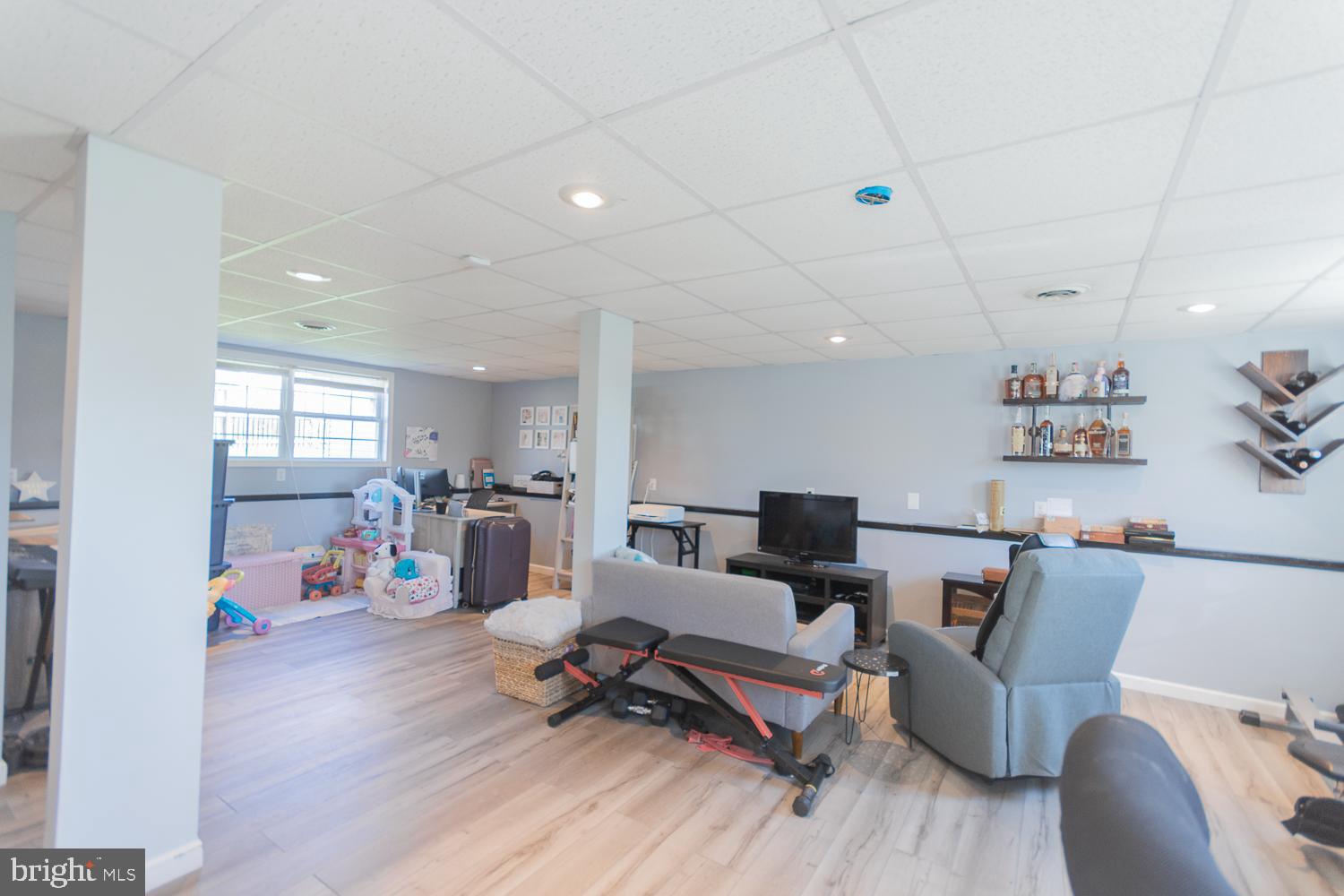 RIDGEFIELD - Residential