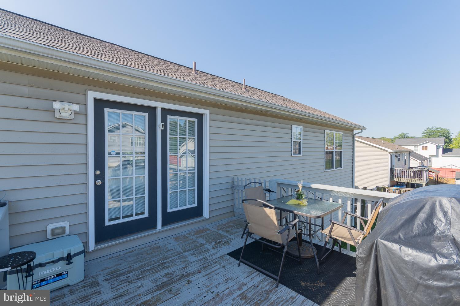 RIDGEFIELD - Residential