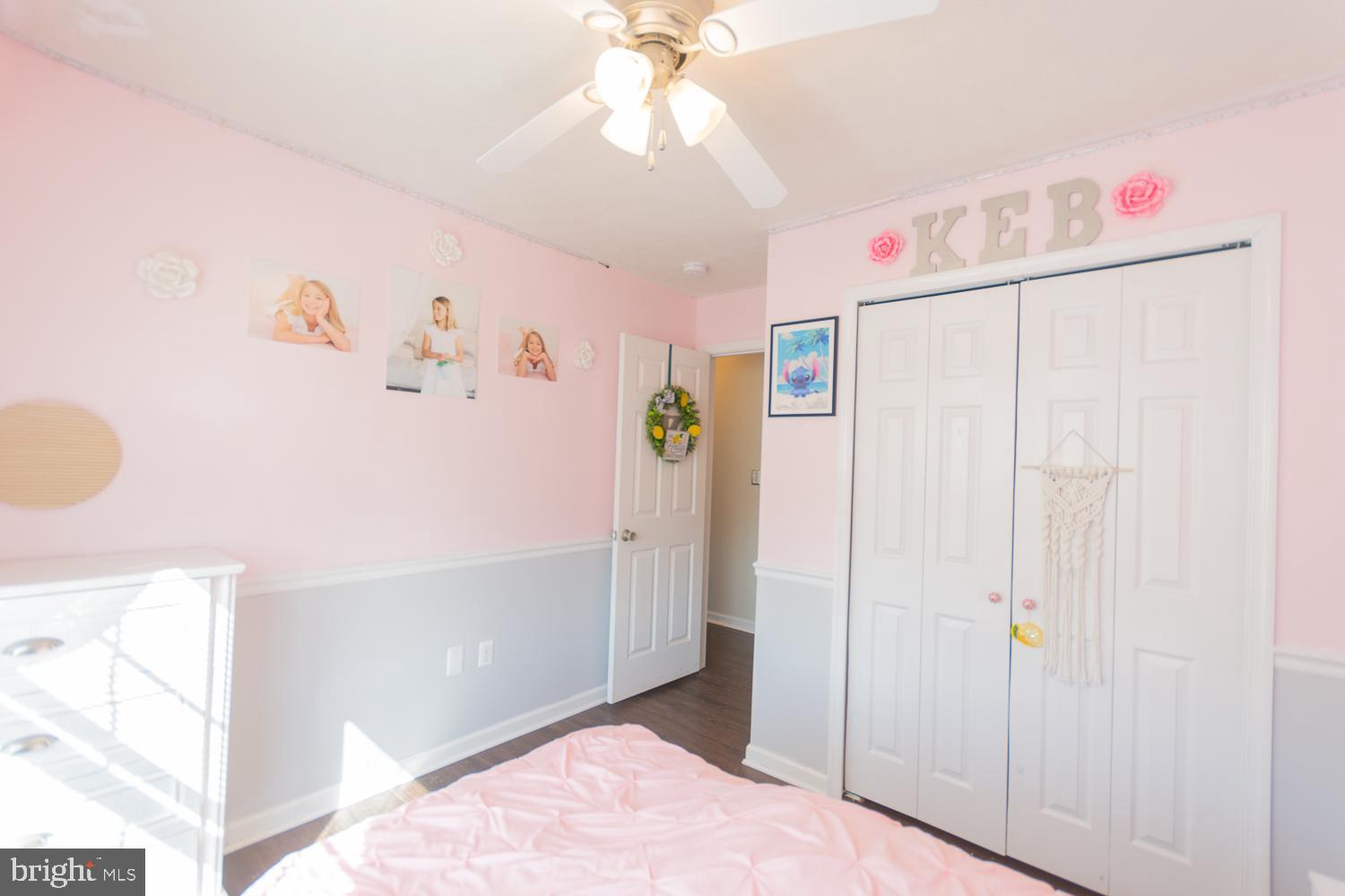 RIDGEFIELD - Residential