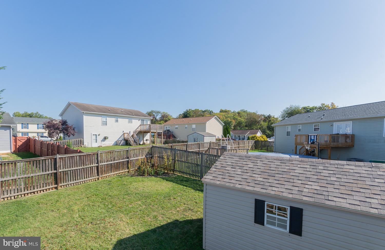 RIDGEFIELD - Residential