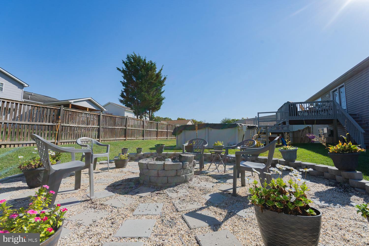 RIDGEFIELD - Residential