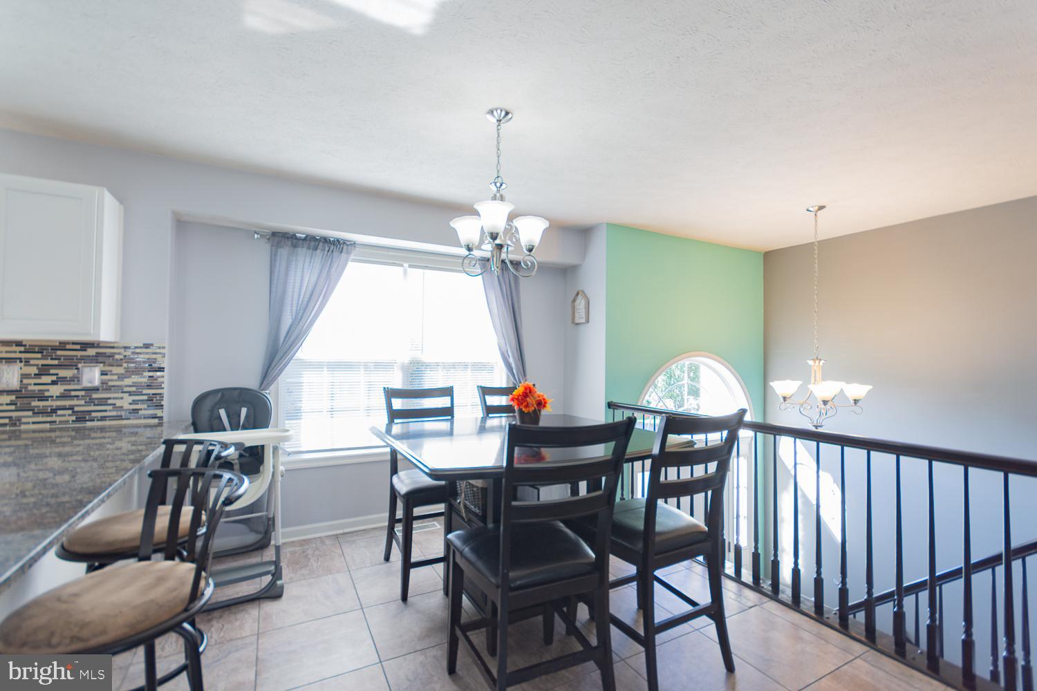 RIDGEFIELD - Residential