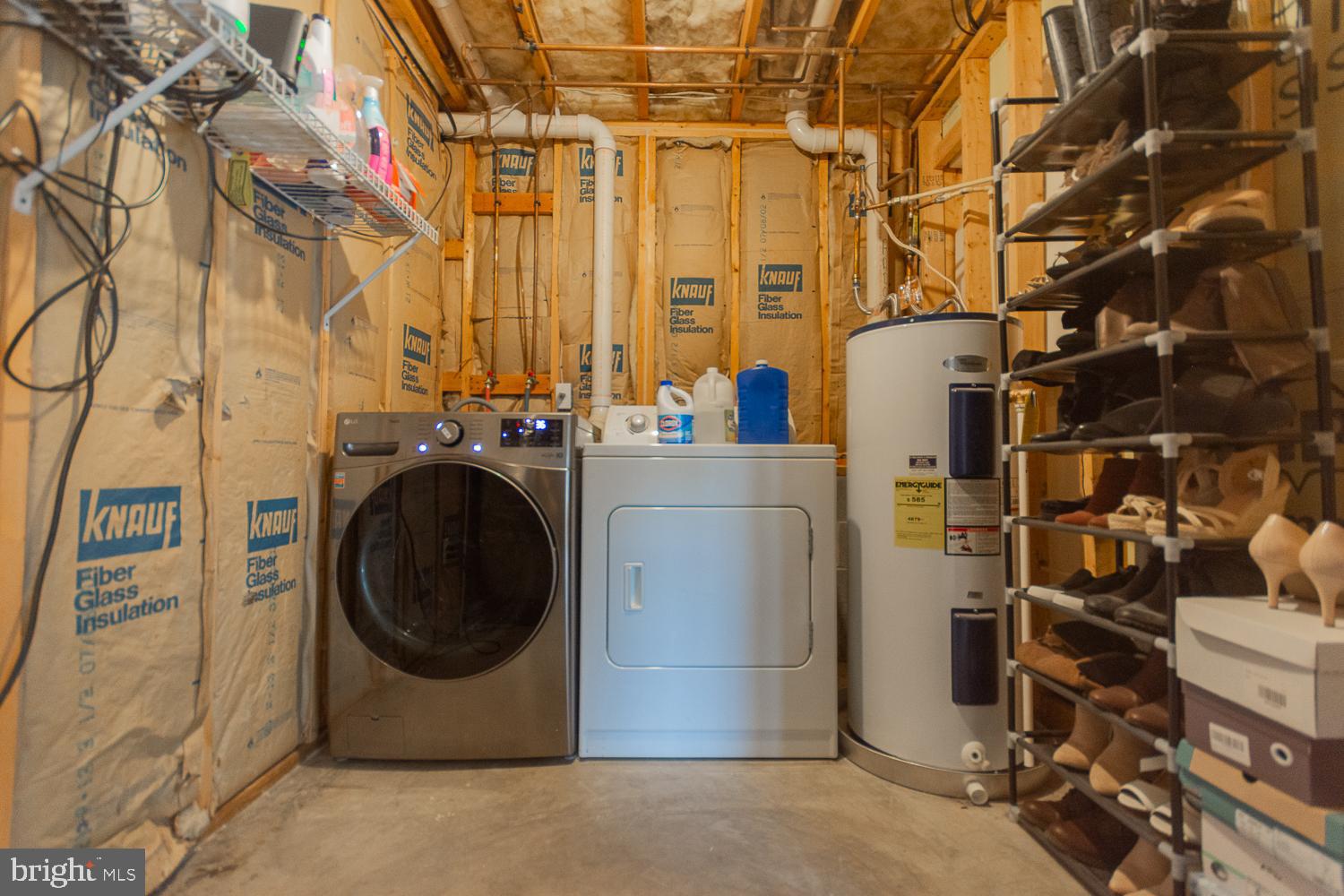 RIDGEFIELD - Residential