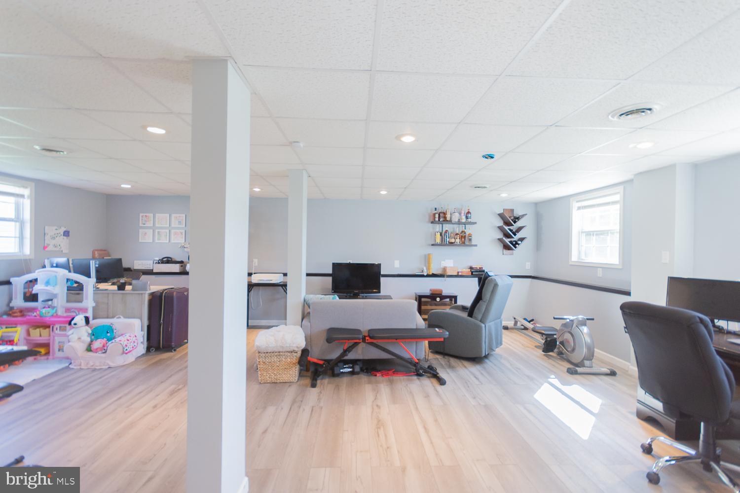 RIDGEFIELD - Residential