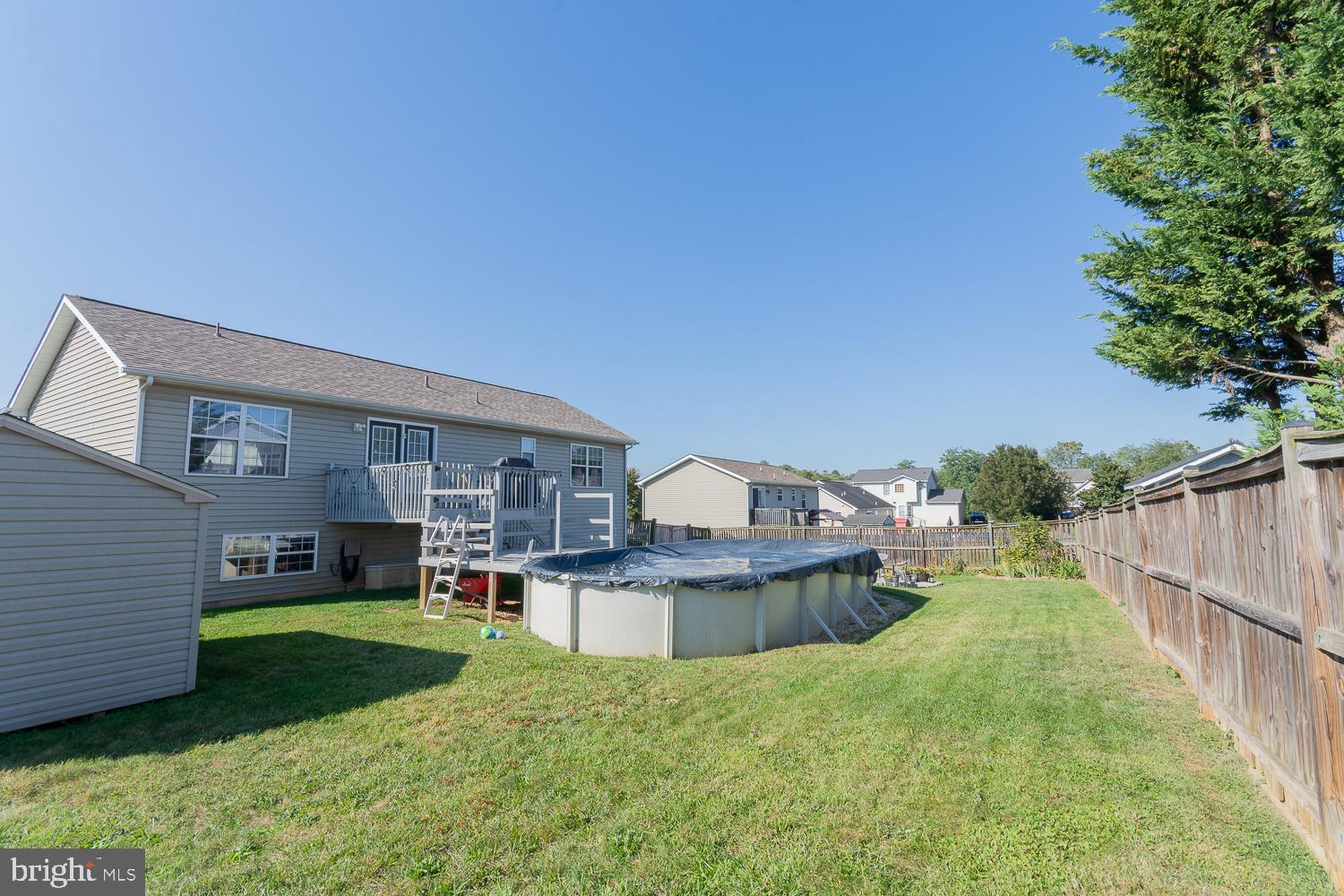 RIDGEFIELD - Residential