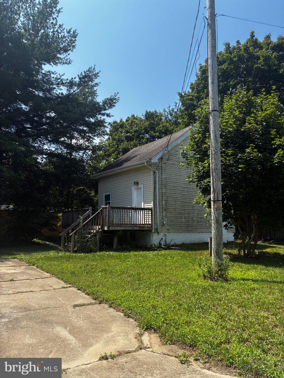 2520 N WEST BOULEVARD