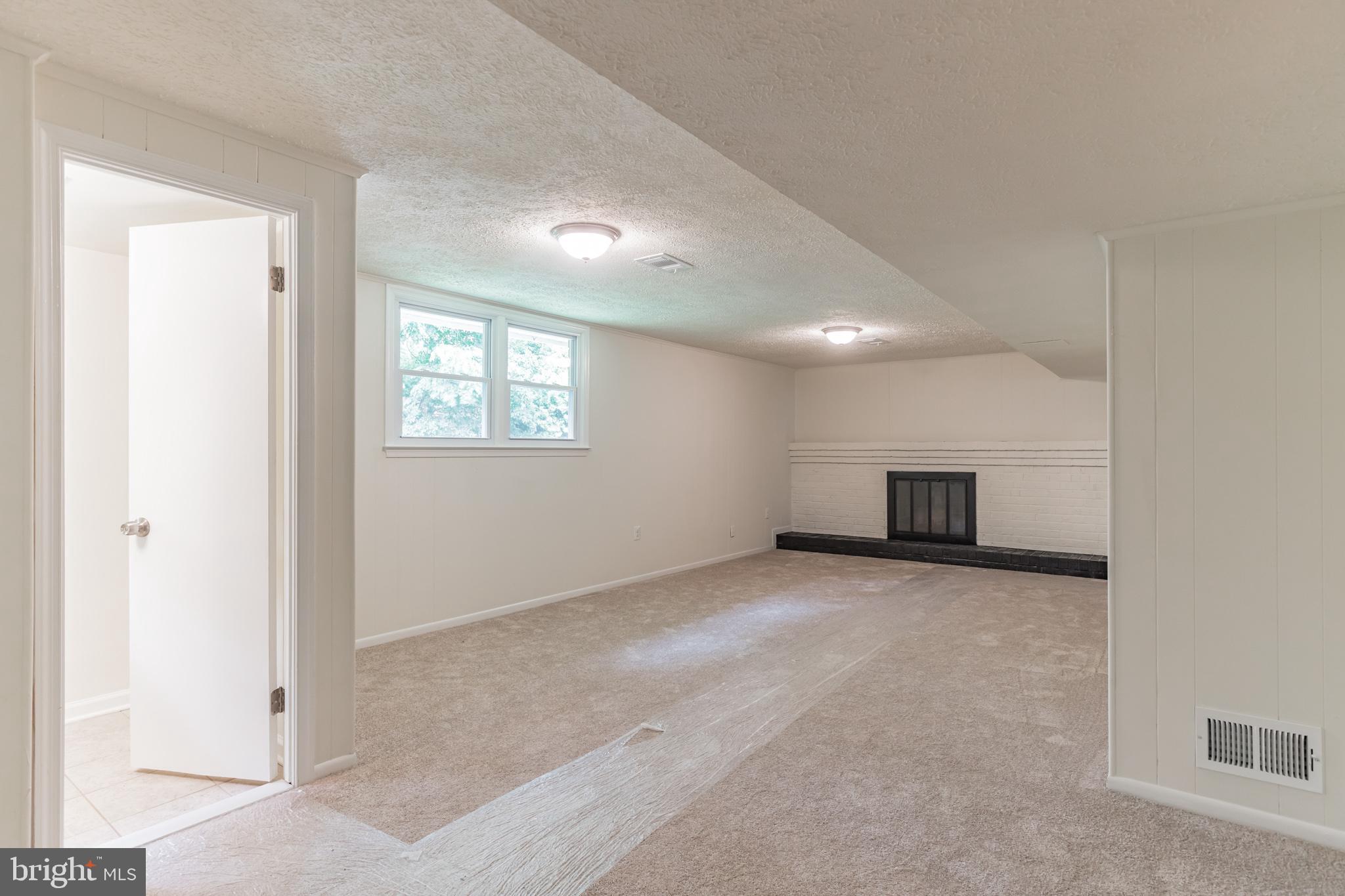 RIVER BEND ESTATES - Residential