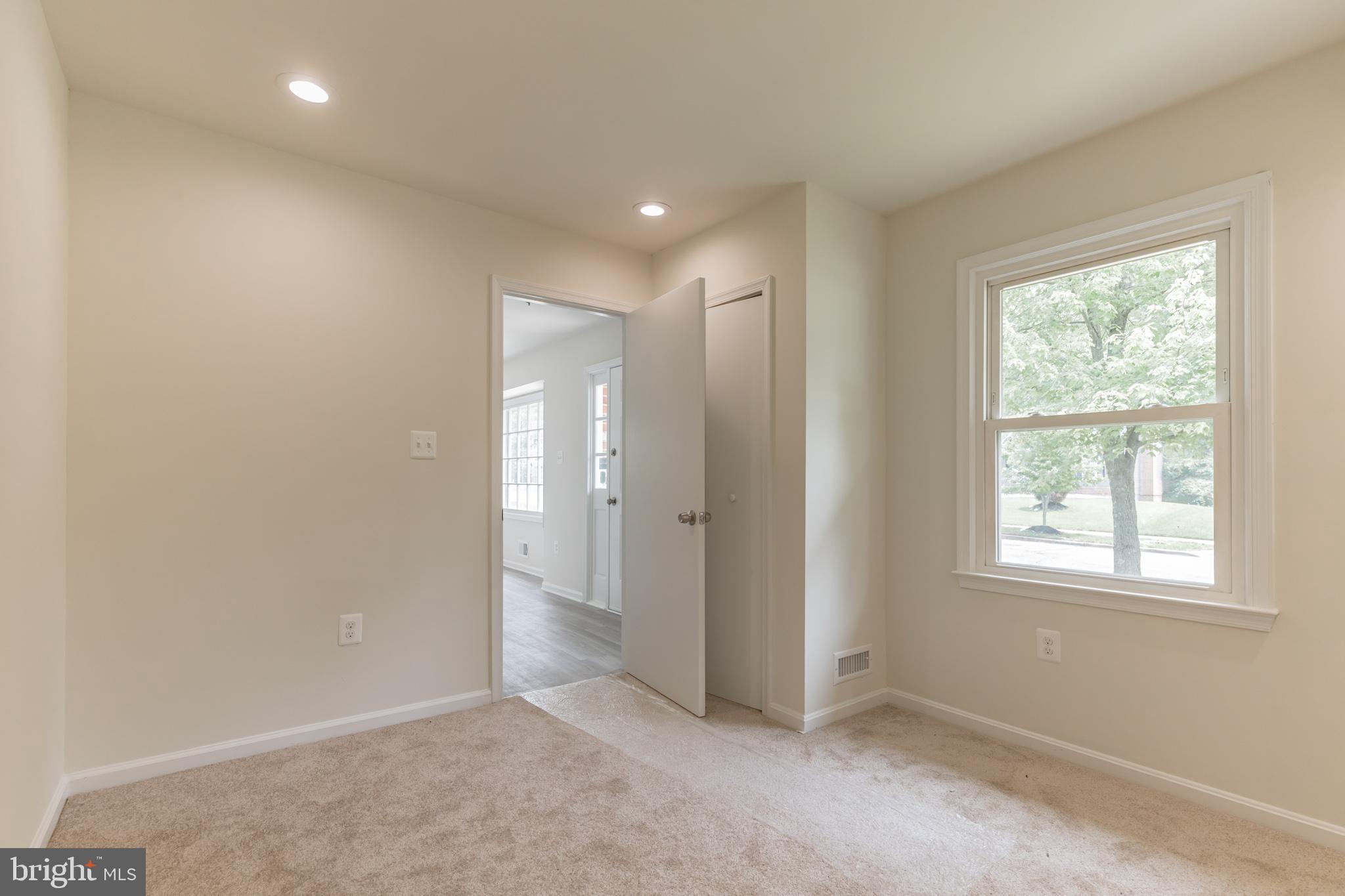 RIVER BEND ESTATES - Residential