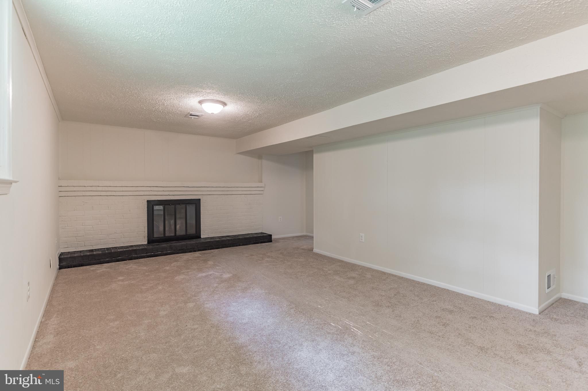 RIVER BEND ESTATES - Residential