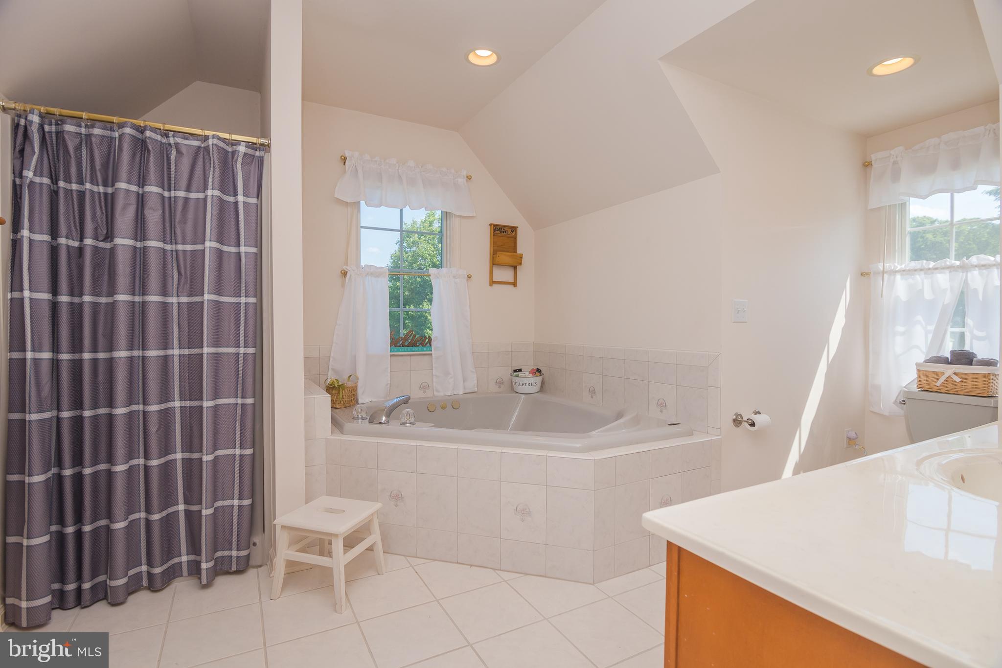 HEATHER GLEN - Residential