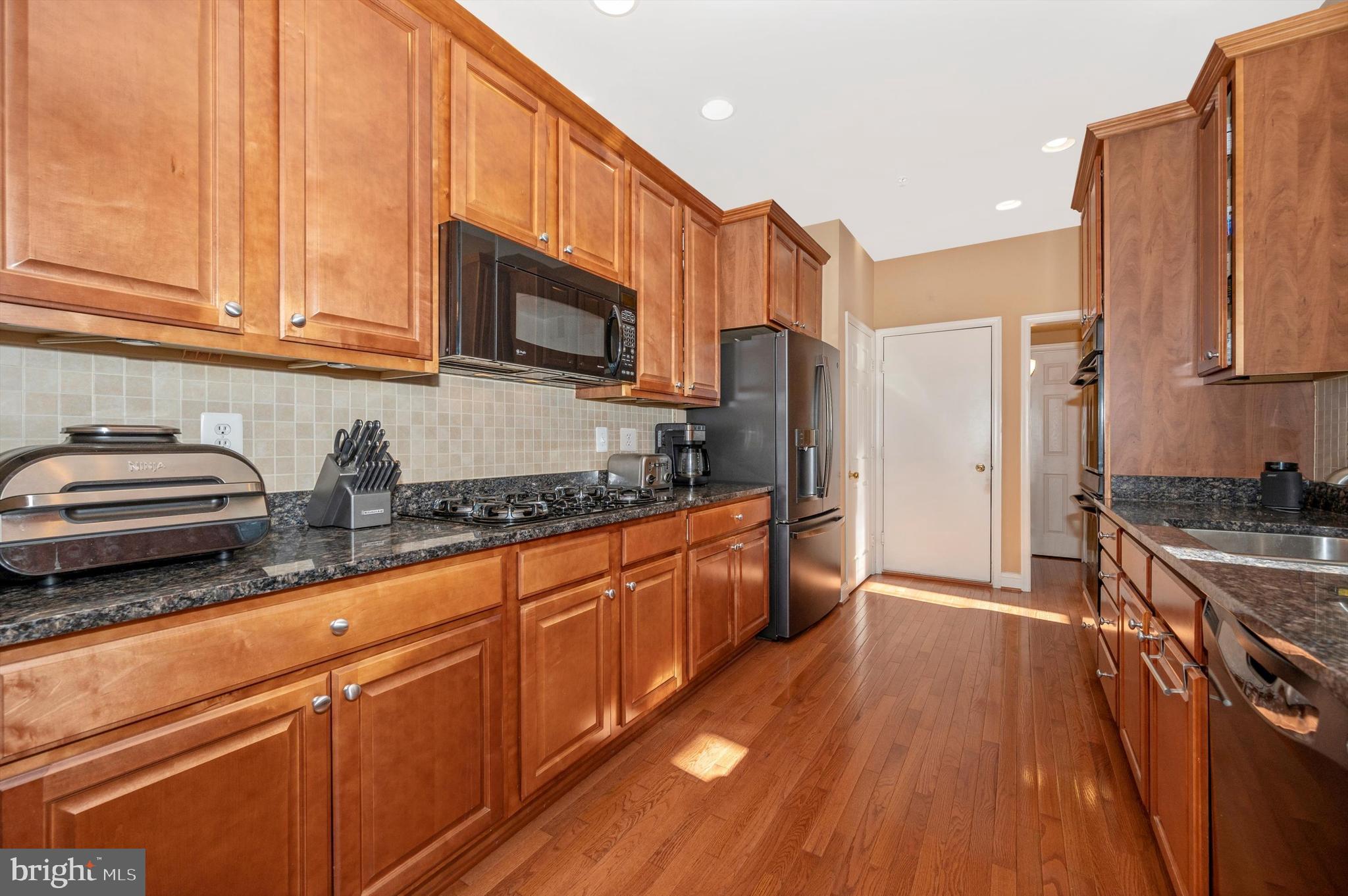 MILL ISLAND AT WORMAN'S MILL - Residential