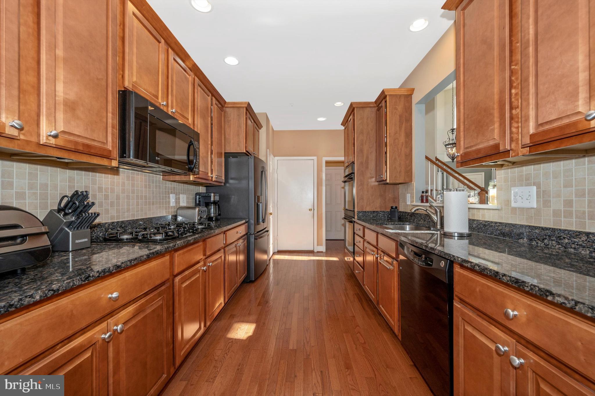 MILL ISLAND AT WORMAN'S MILL - Residential