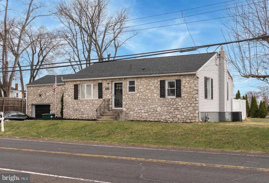 This is the home you have been waiting for in the highly coveted Neshaminy School District! Move right in, as all the upgrades and updates have already been taken care of for you.
Step into a spacious, open-concept living and dining area that seamlessly flows into a beautifully updated kitchen. Featuring shaker-style cabinets, stunning granite countertops, and sleek stainless steel appliances, this kitchen is any new homeowner's dream. The entire home features luxury laminate flooring, which contributes to a modern, open feel throughout. The full bathroom has been tastefully updated with a stylish tile shower and tub. Neutral paint and ceiling fans in every room,  make these spaces a true blank canvas for whatever you may need. There’s no shortage of storage here, with a long breezeway leading to an extra-large one-car garage, complete with crawl space, attic access, and your laundry area. From the breezeway, step outside to your private, enclosed patio. This fenced-in area is a great space for outdoor dining, gardening, or simply relaxing in privacy. Two driveways create plenty of parking, with one driveway conveniently leading to the back patio and door entrance and the other to the front door.  Newer Roof (2020), HVAC (2022) and all appliances (2021).
Nestled in the sought-after Langhorne area, this home is just minutes from major highways, public transportation, and local attractions. Vibrant nearby towns are just a short drive away, giving you the best of both suburban living and easy access to exciting destinations. Low taxes help keep this an affordable option to live in Bucks county.