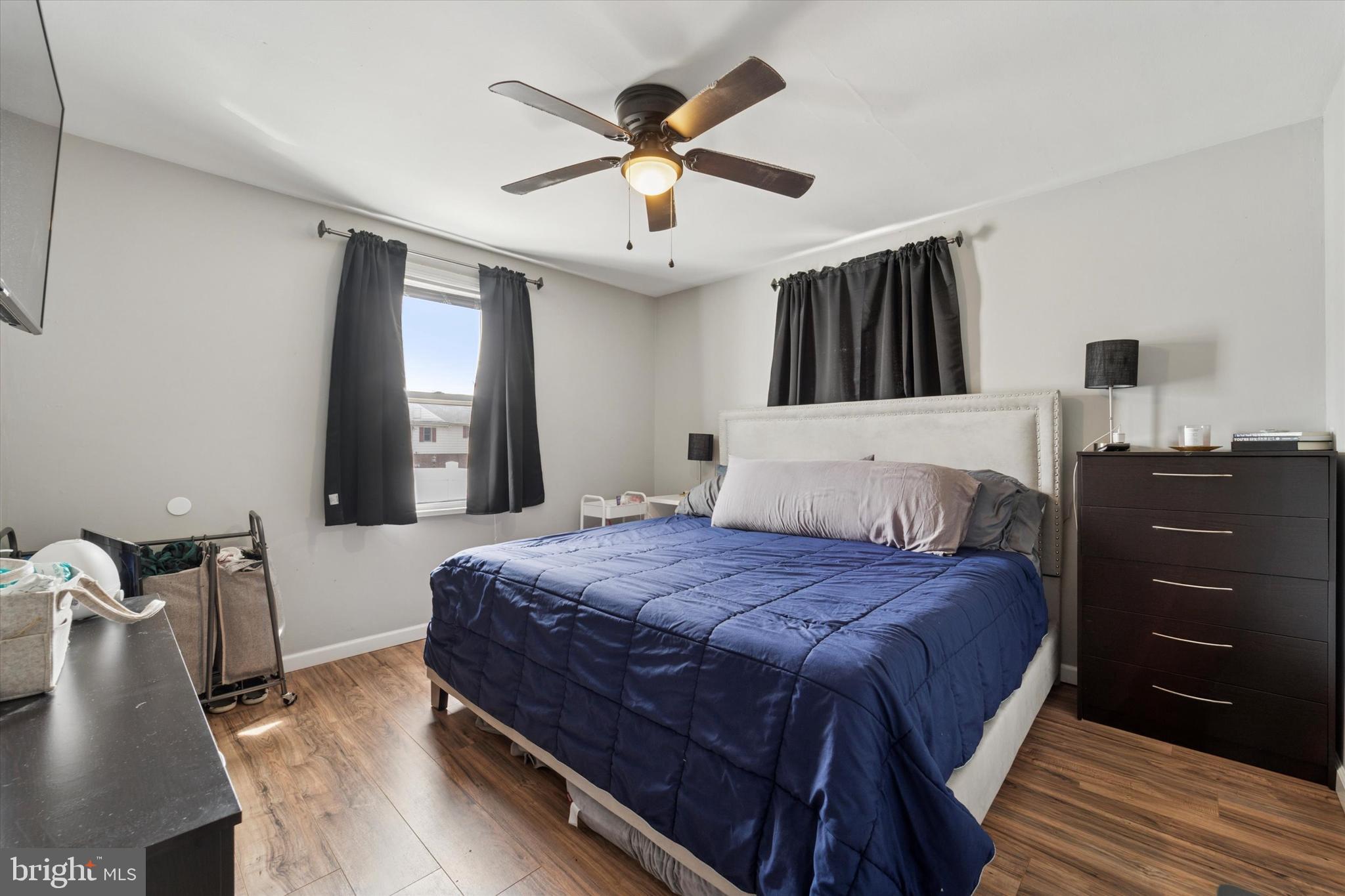 DURHAM VILLAGE - Residential