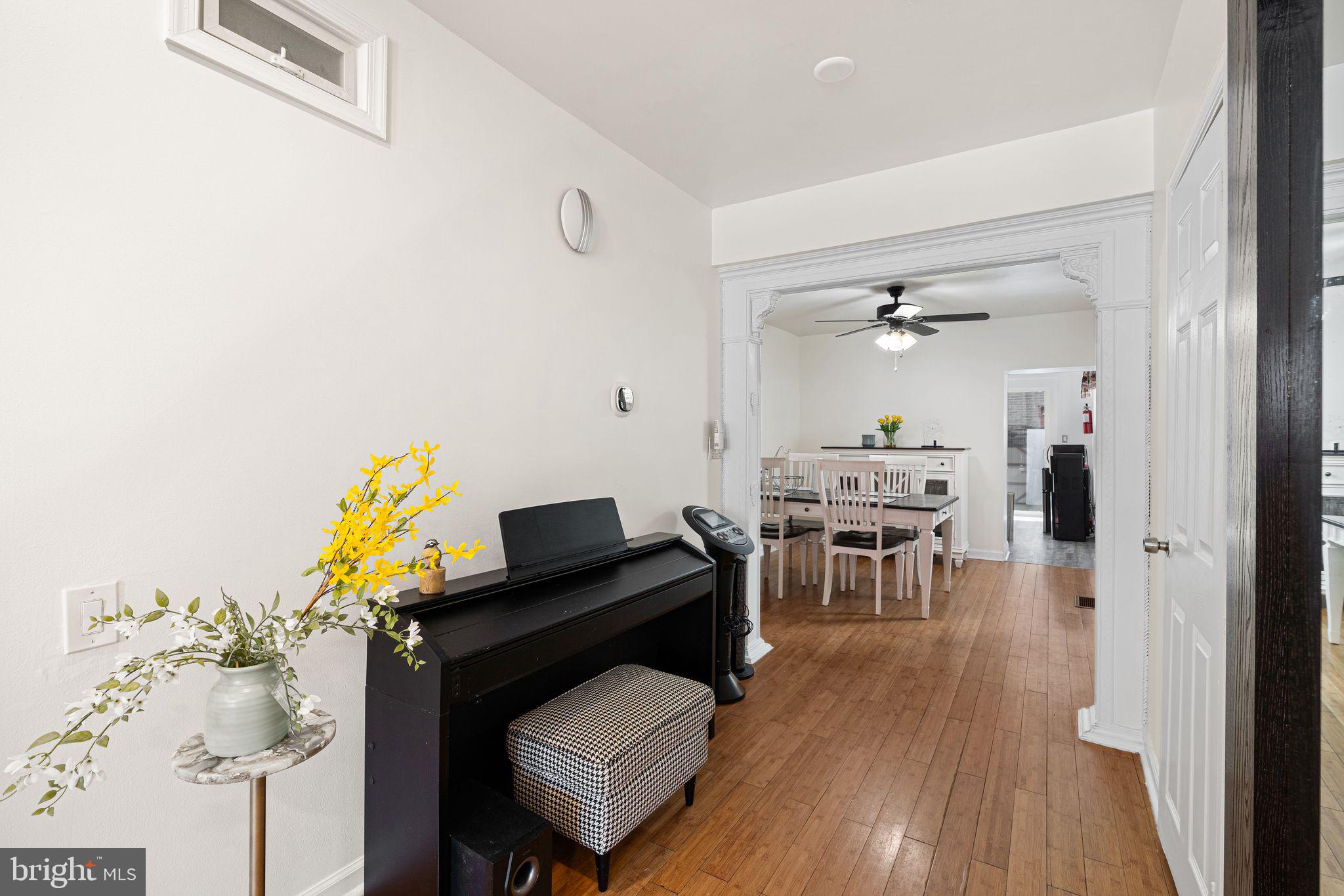 POINT BREEZE - Residential