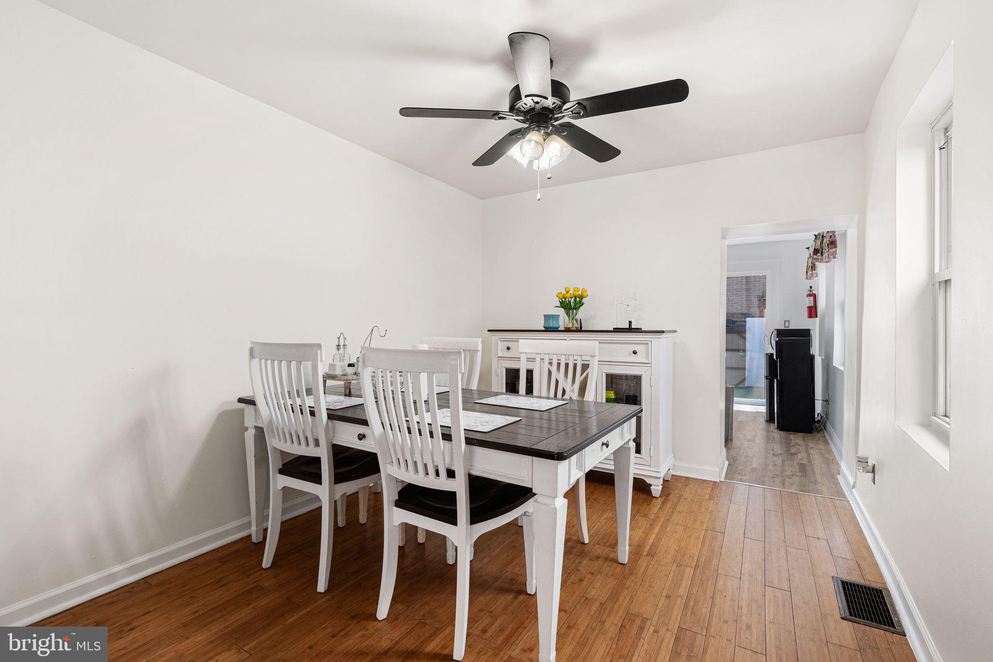 POINT BREEZE - Residential