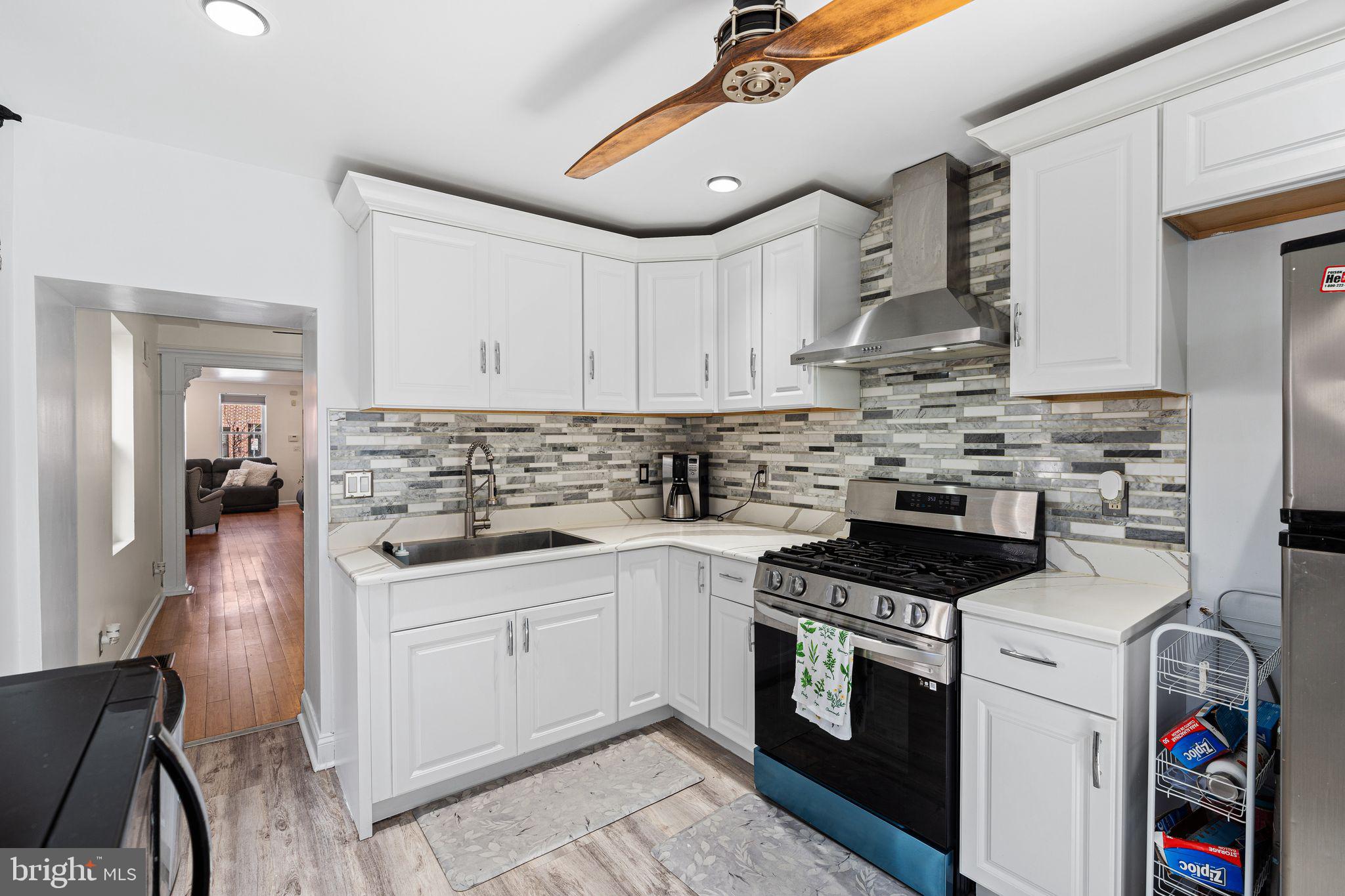 POINT BREEZE - Residential