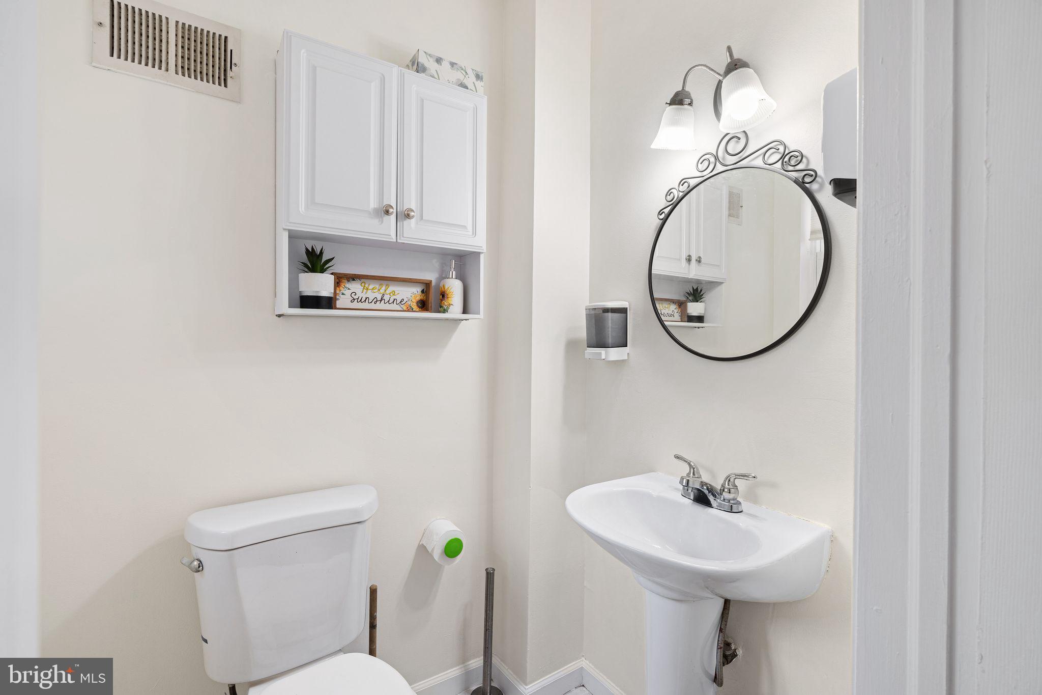 POINT BREEZE - Residential