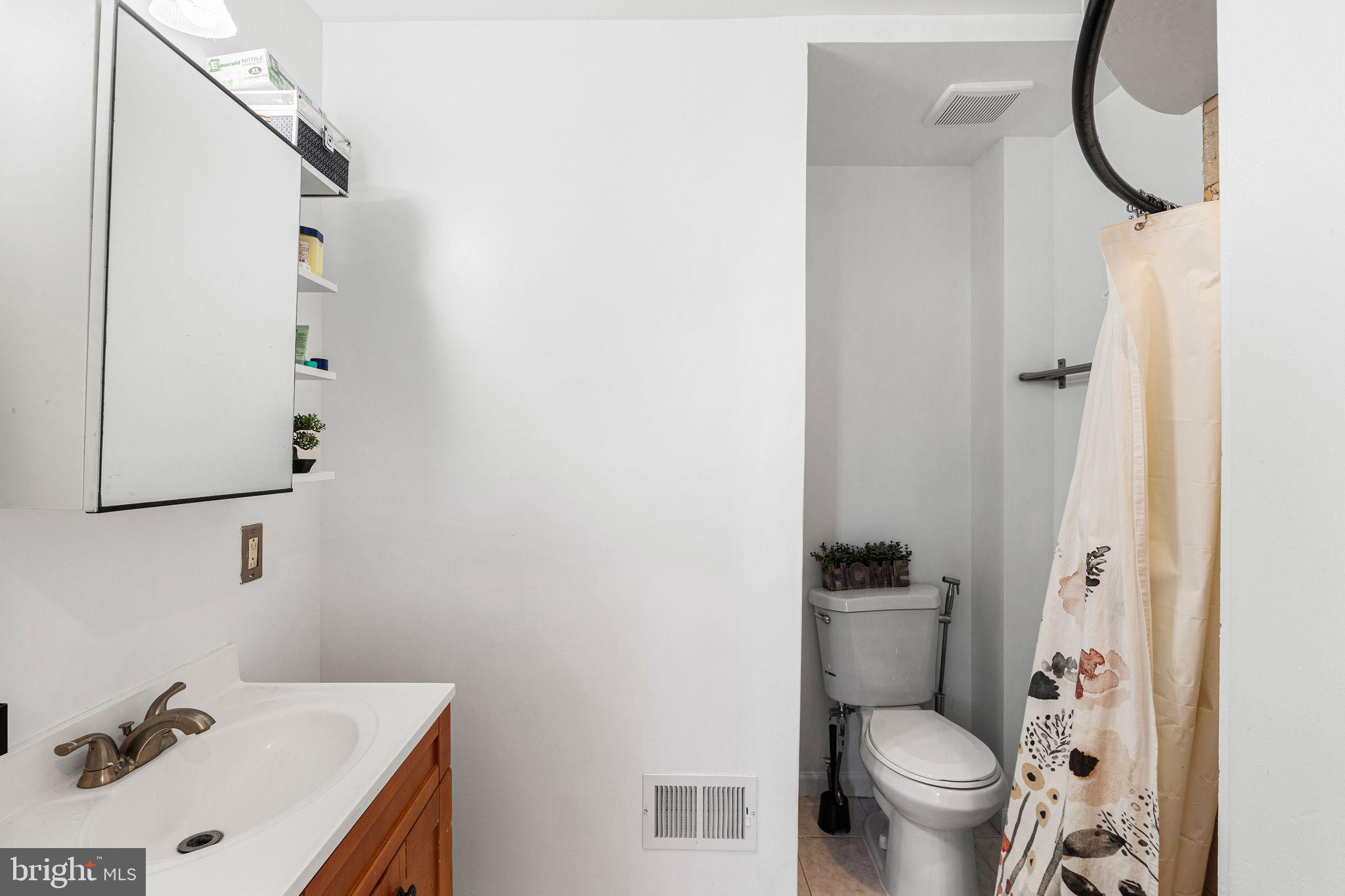 POINT BREEZE - Residential