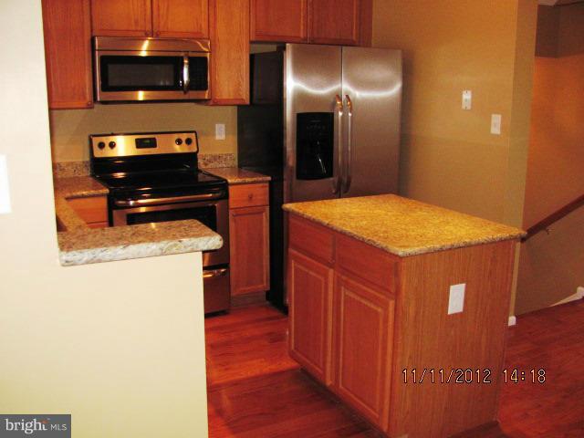 MANOR PARK - Residential Lease