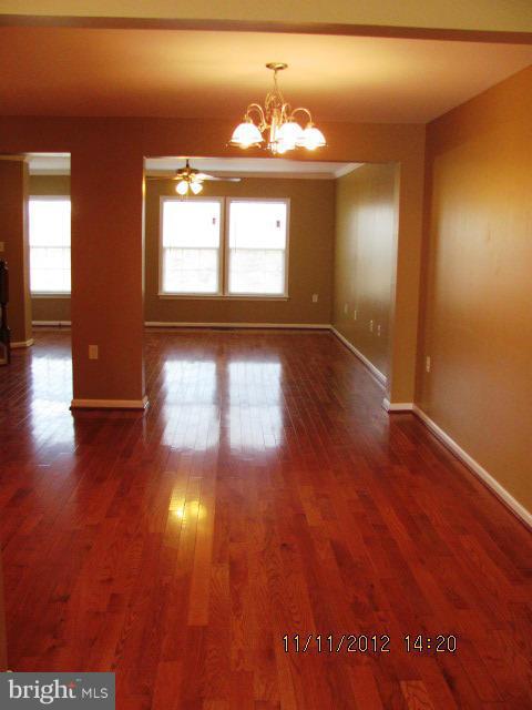 MANOR PARK - Residential Lease