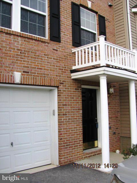 MANOR PARK - Residential Lease